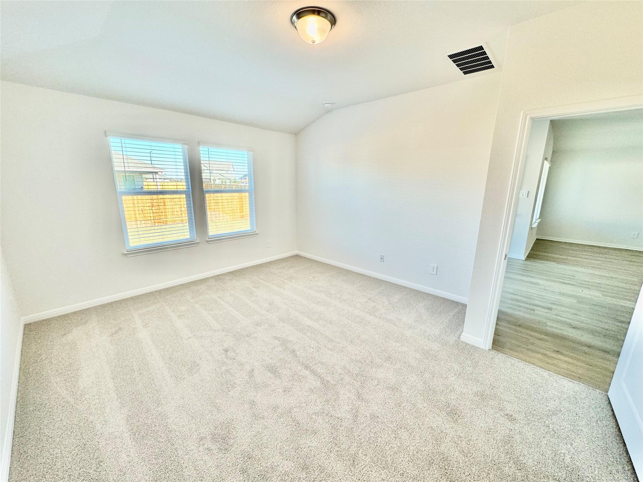 185 Fossil Dr, Kyle, TX 78640