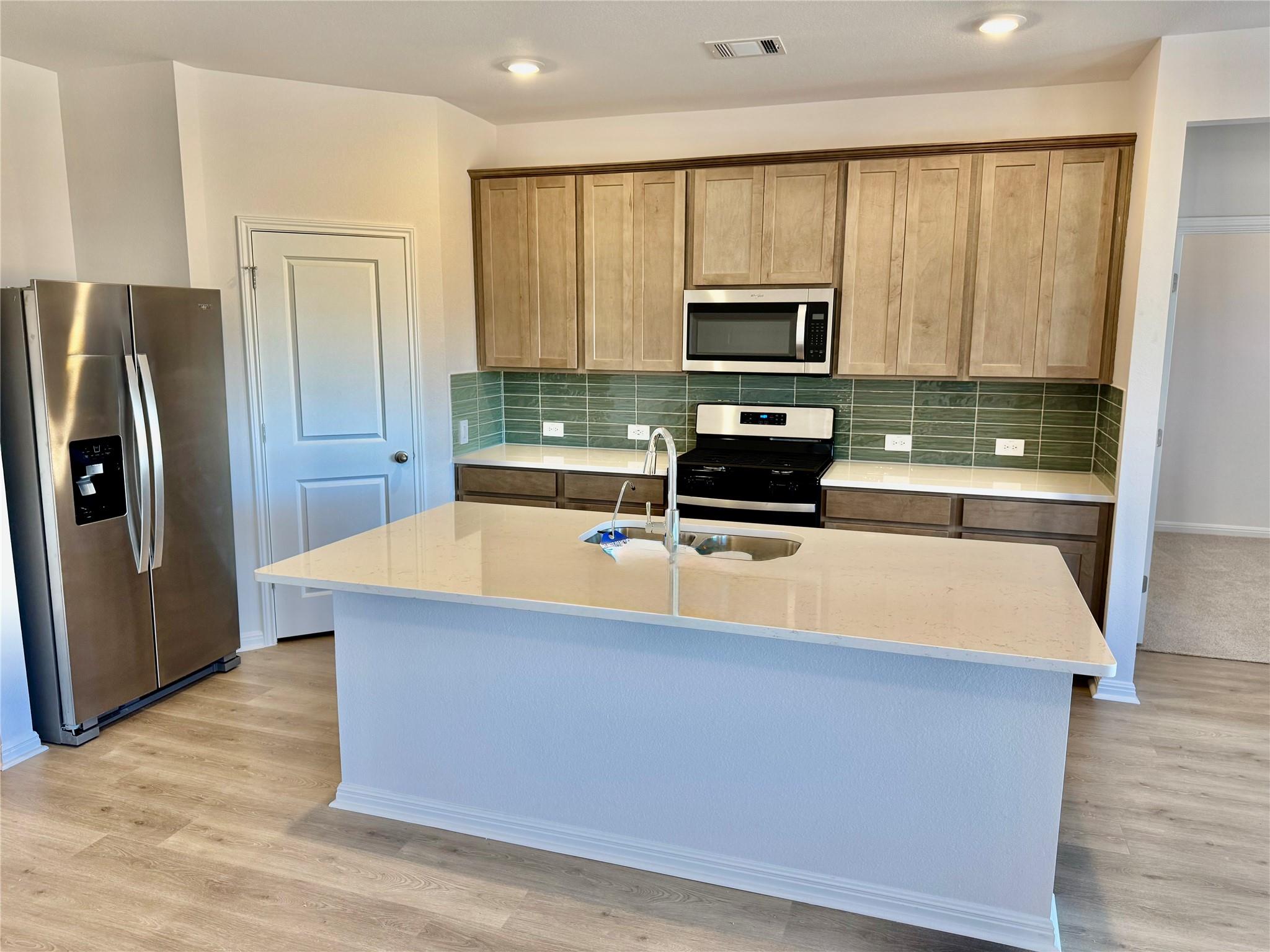 185 Fossil Dr, Kyle, TX 78640