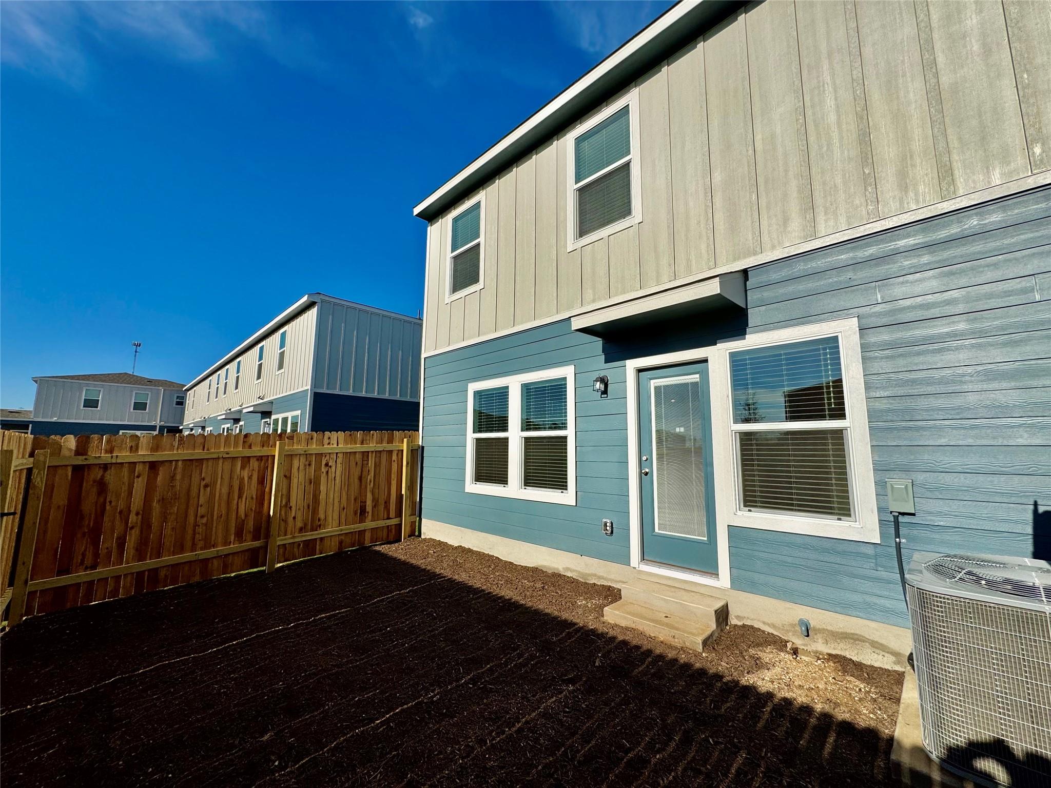 164 Cinnabar Ln # 1, Kyle, TX 78640