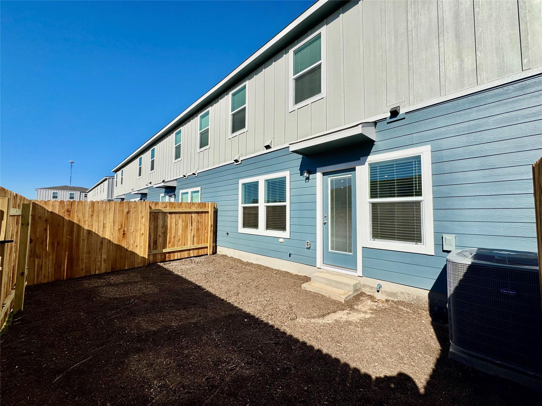 164 Cinnabar Ln # 4, Kyle, TX 78640