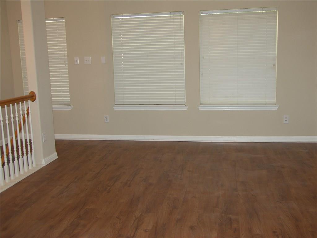 2054 Kimbrook Dr, Round Rock, TX 78681