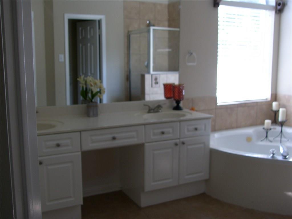 2054 Kimbrook Dr, Round Rock, TX 78681