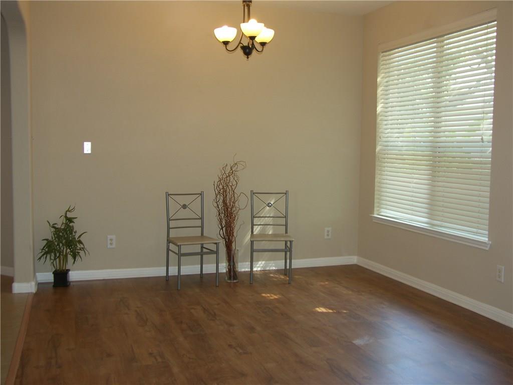 2054 Kimbrook Dr, Round Rock, TX 78681