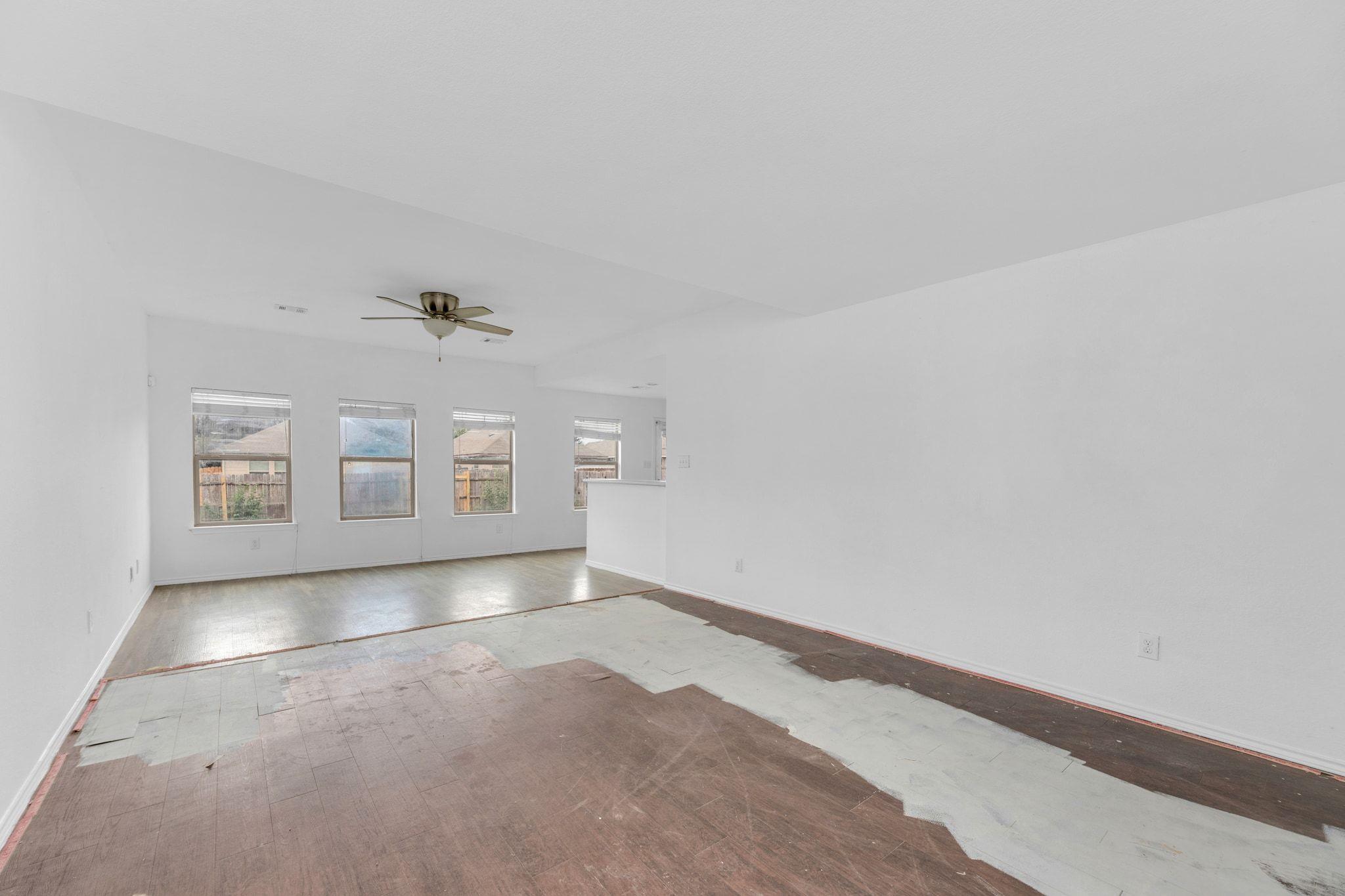 12213 Prairie Glen Ct, Del Valle, TX 78617