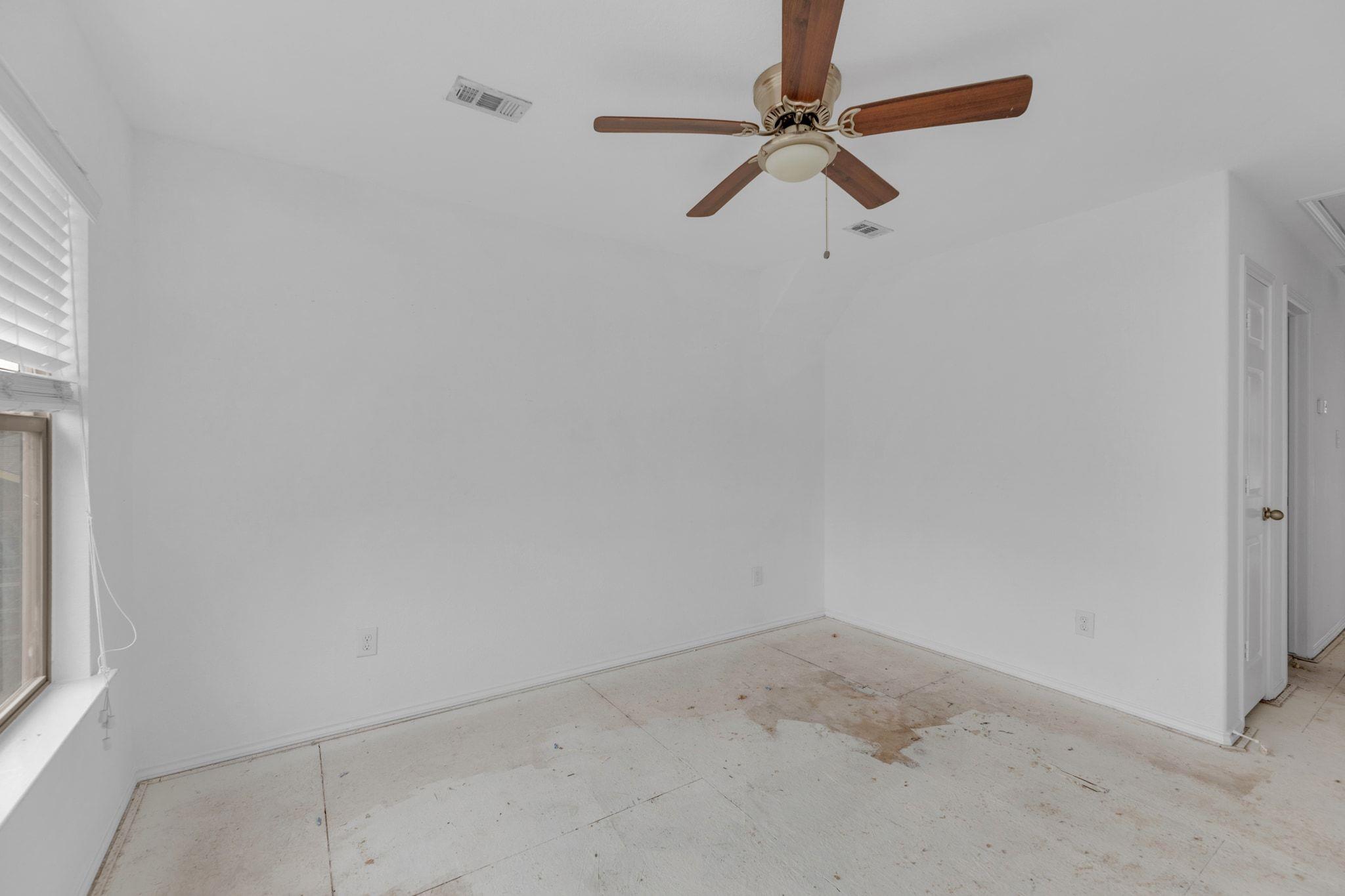 12213 Prairie Glen Ct, Del Valle, TX 78617