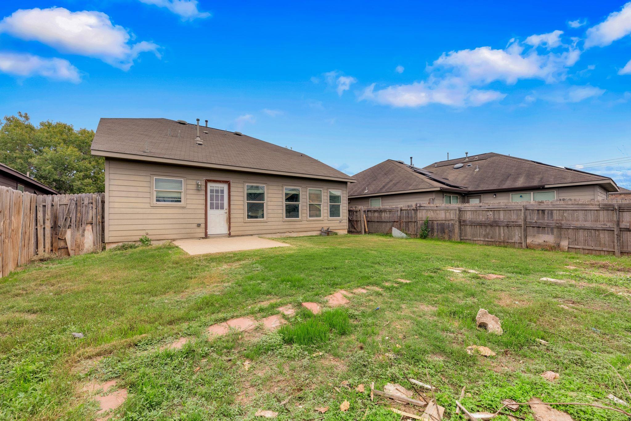 12213 Prairie Glen Ct, Del Valle, TX 78617