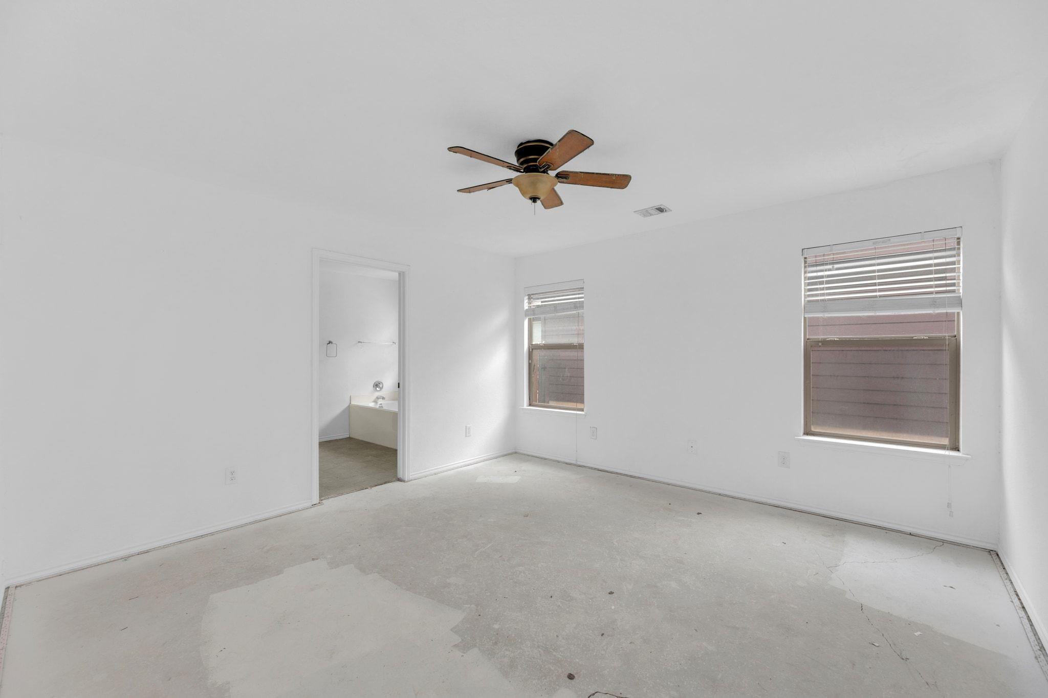 12213 Prairie Glen Ct, Del Valle, TX 78617