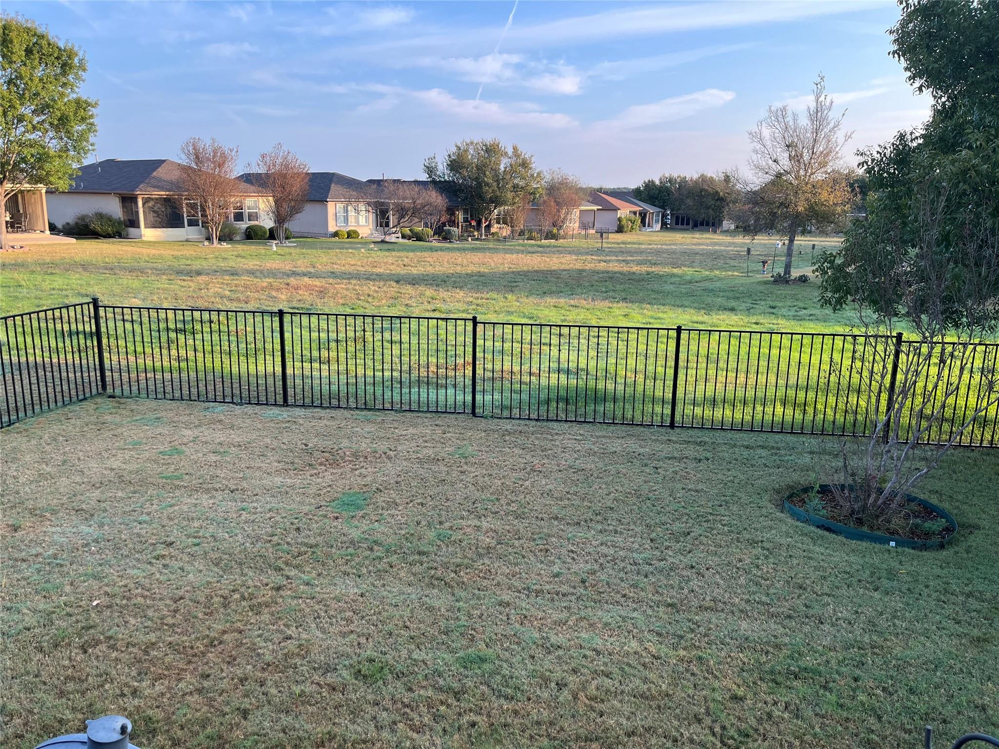 104 Monument Hill Trl, Georgetown, TX 78633