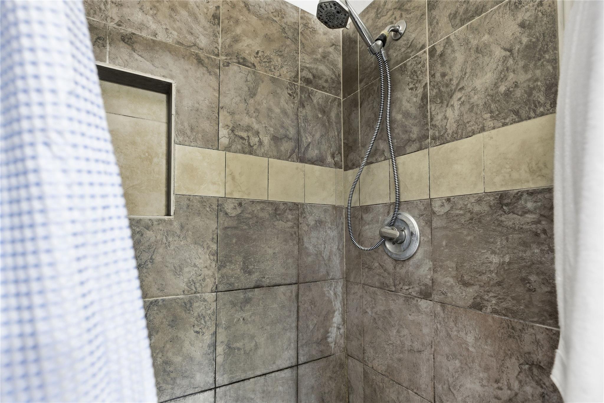 213 Ebony St, San Marcos, TX 78666