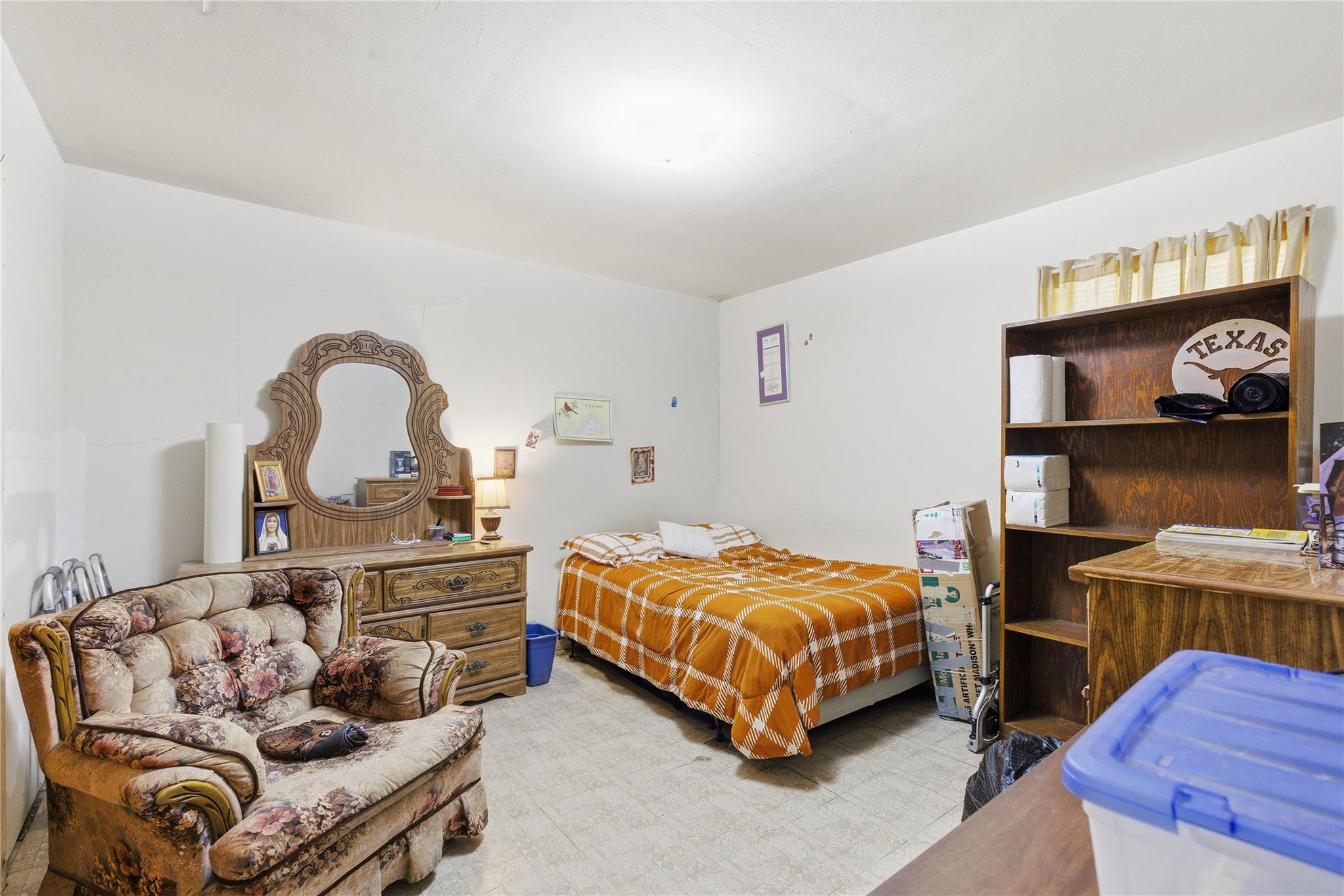 213 Ebony St, San Marcos, TX 78666