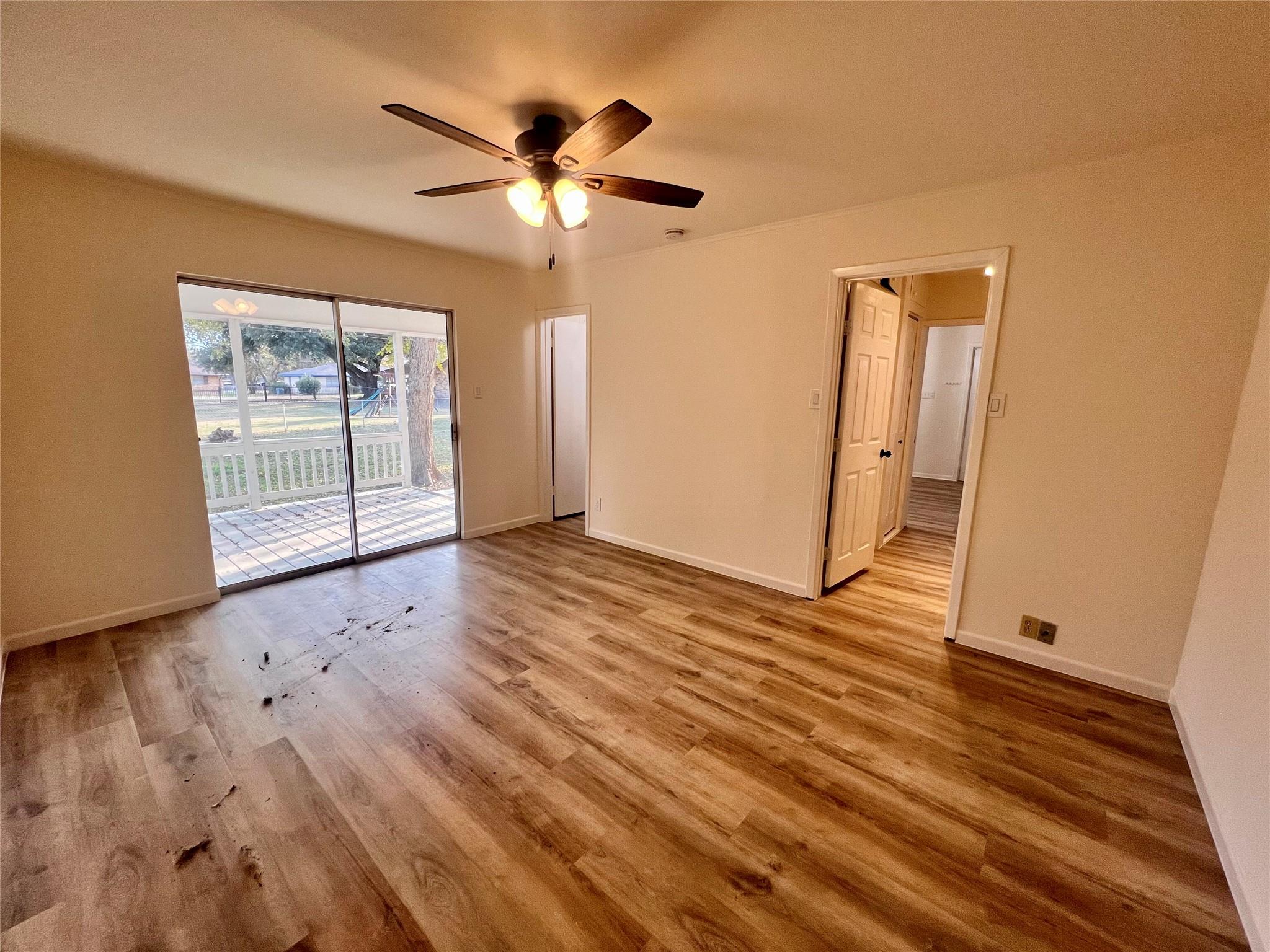 307 W Gibson, Thorndale, TX 76577