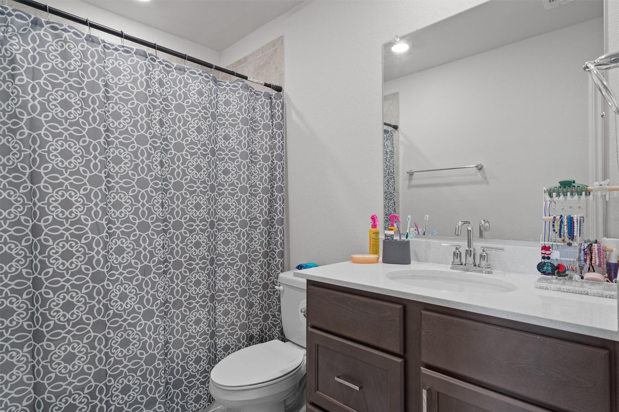 753 Long Run, Liberty Hill, TX 78642