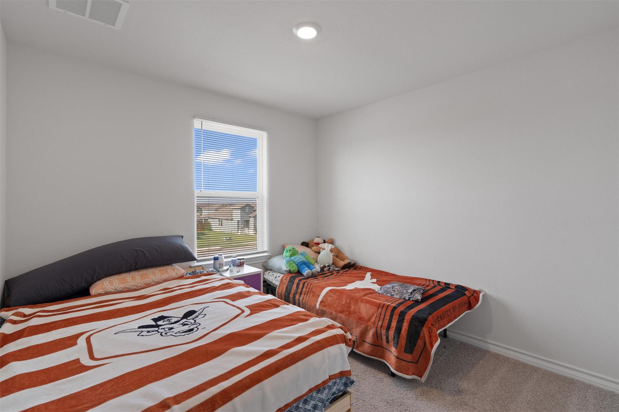 753 Long Run, Liberty Hill, TX 78642