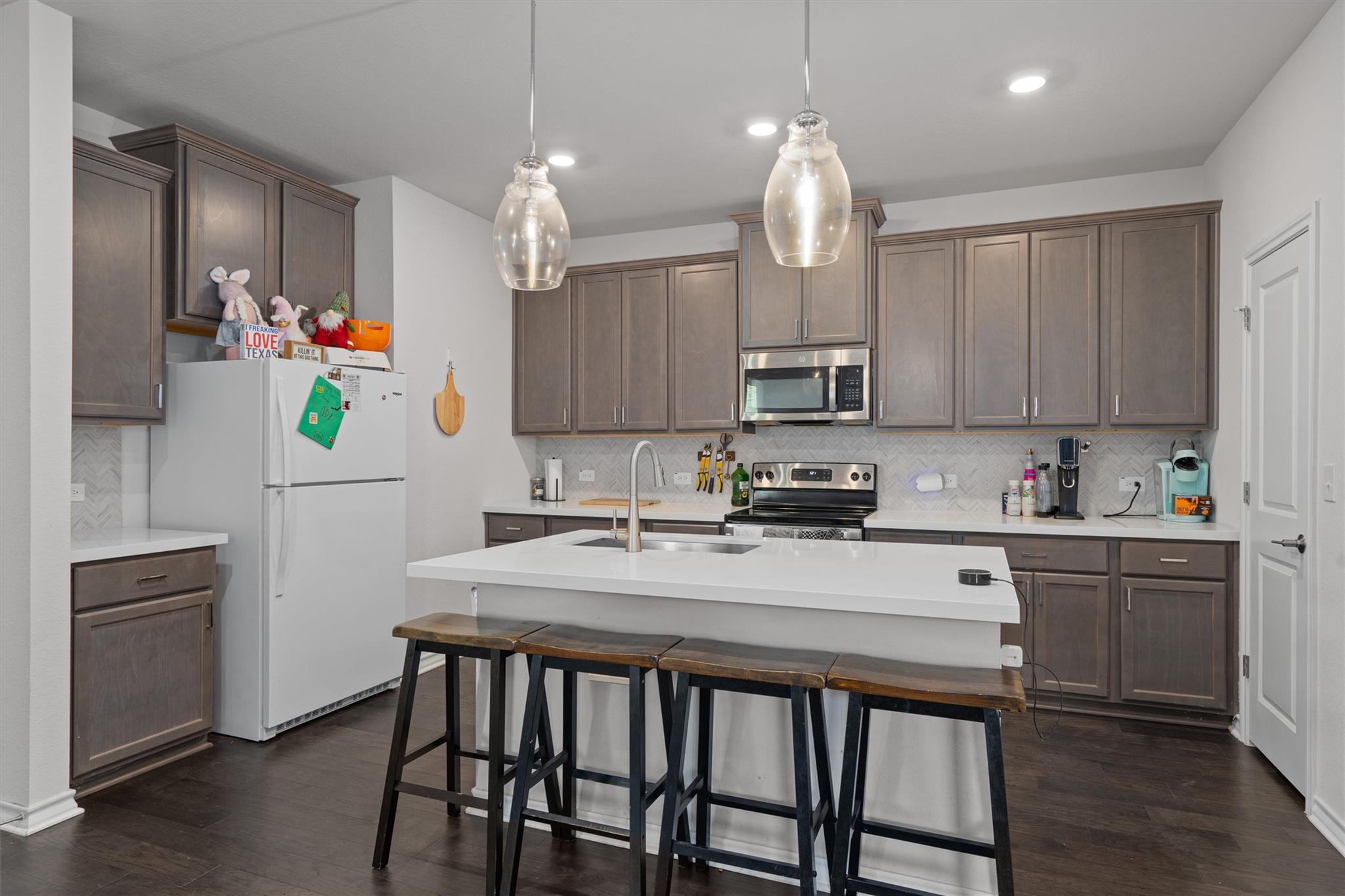 753 Long Run, Liberty Hill, TX 78642