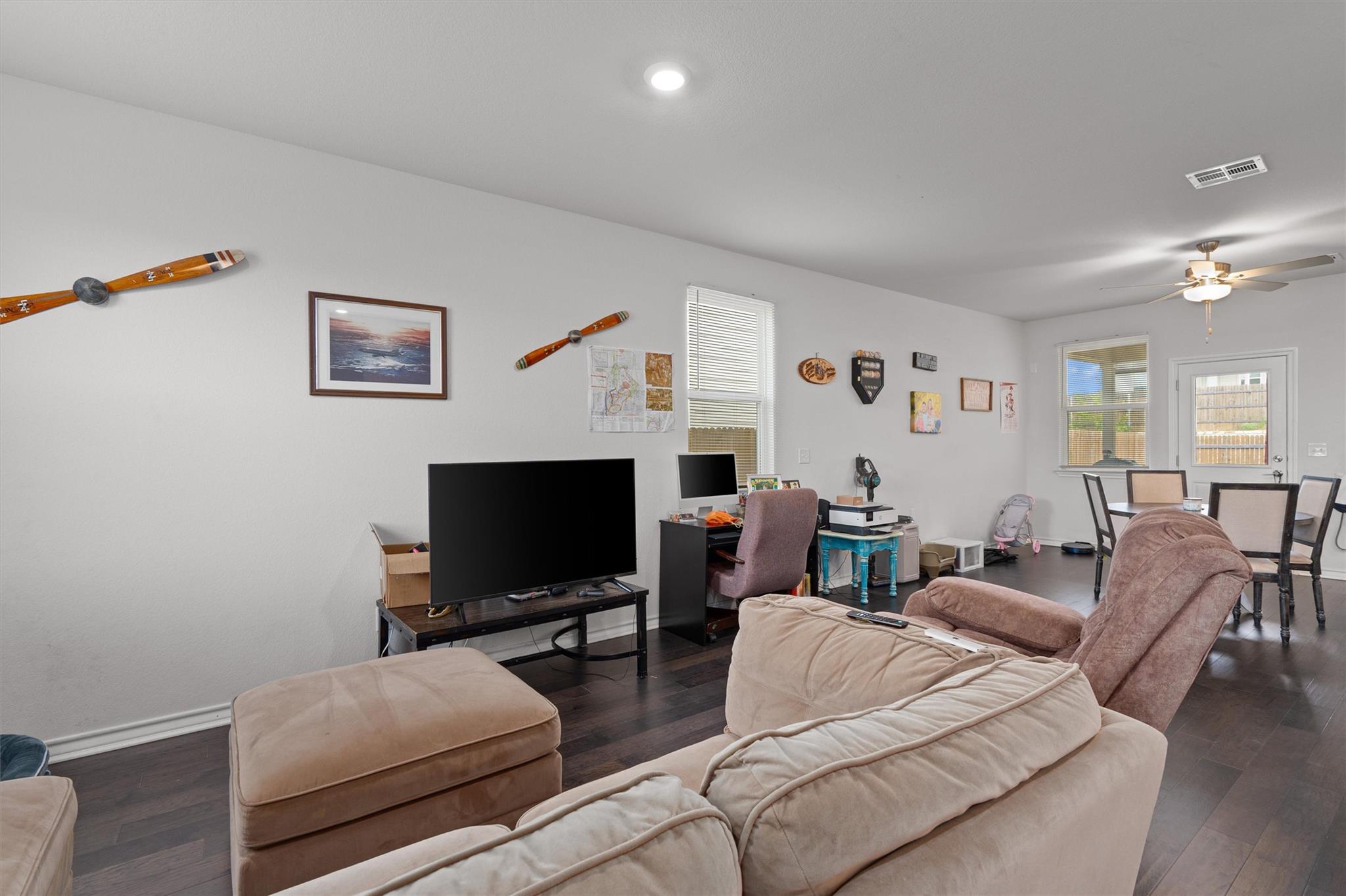 753 Long Run, Liberty Hill, TX 78642