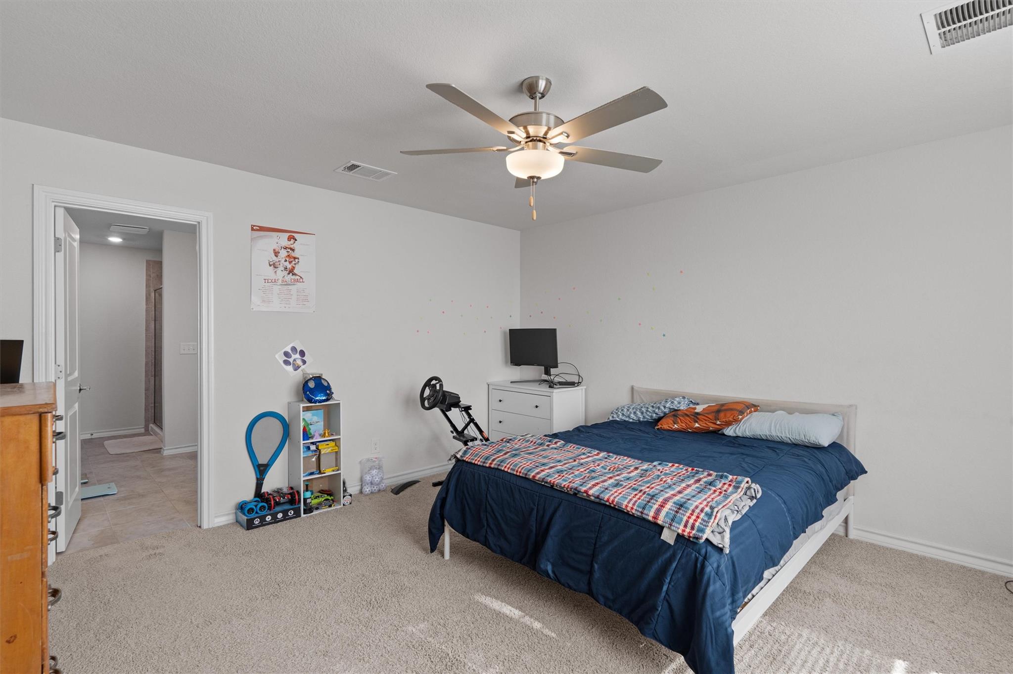 753 Long Run, Liberty Hill, TX 78642