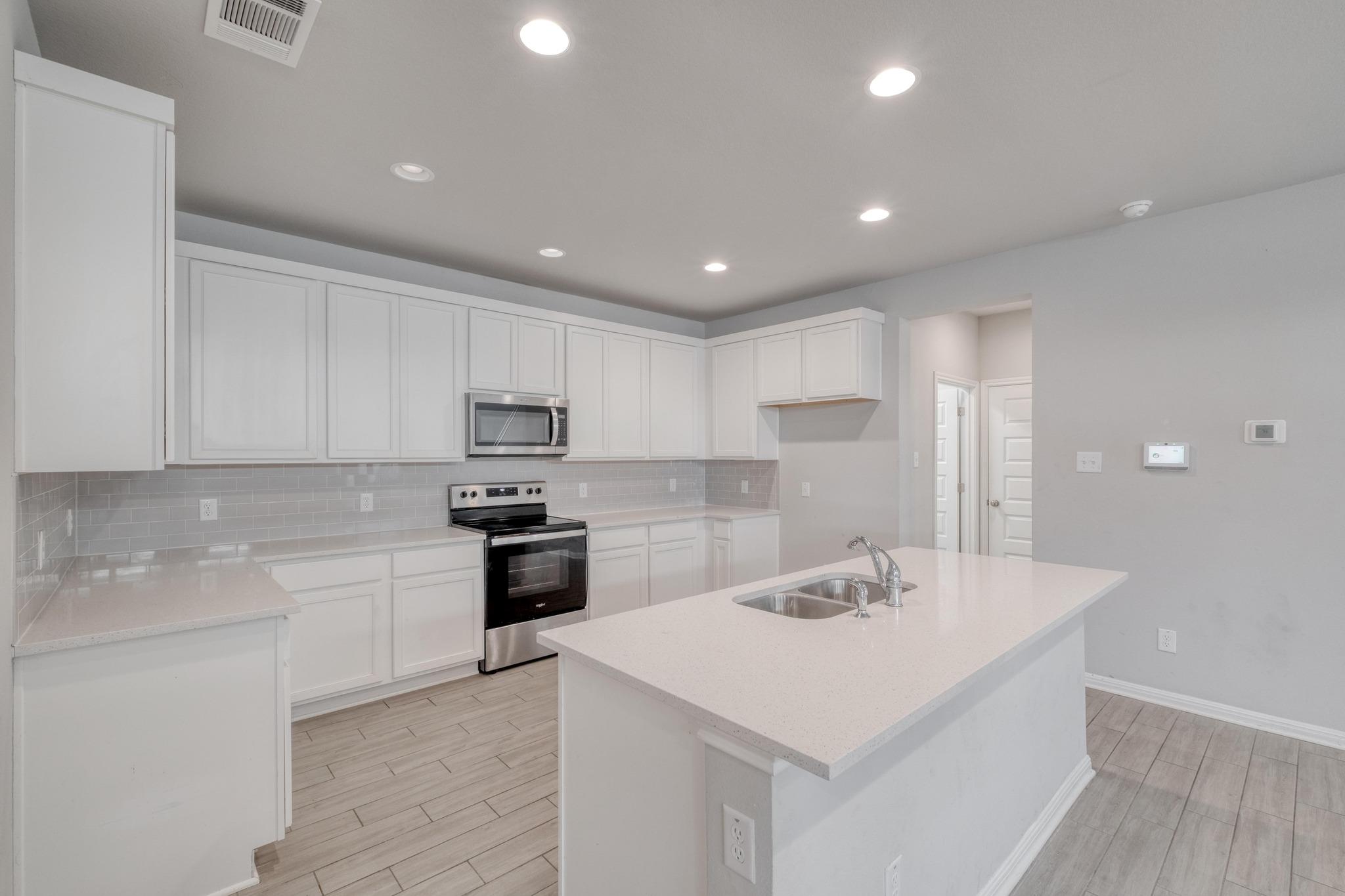 124 DRIFTER Ln, Jarrell, TX 76537