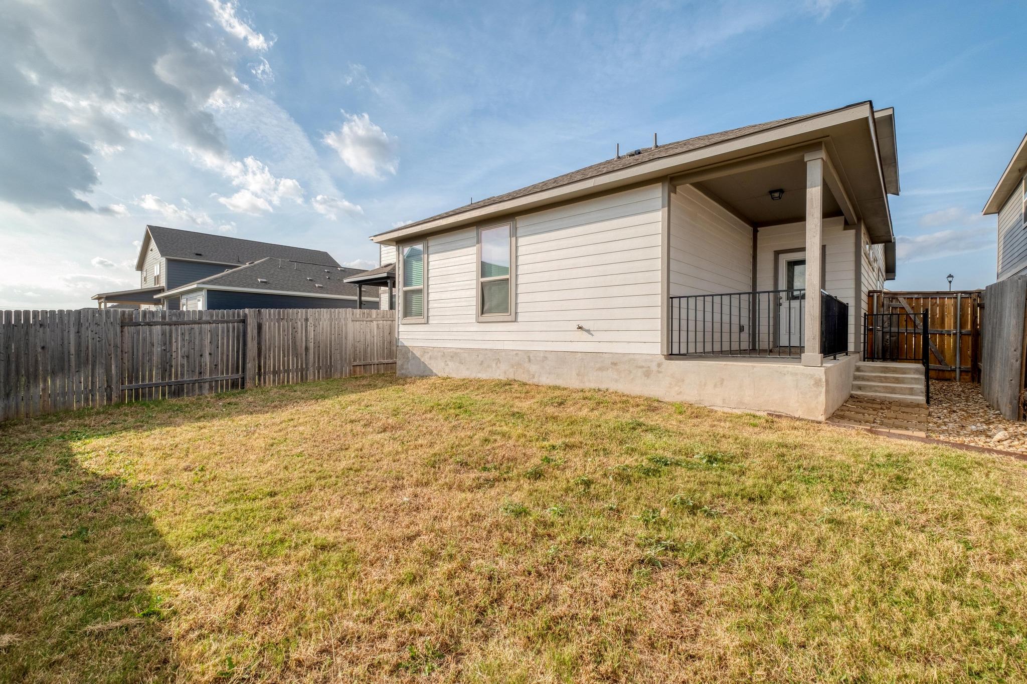 124 DRIFTER Ln, Jarrell, TX 76537