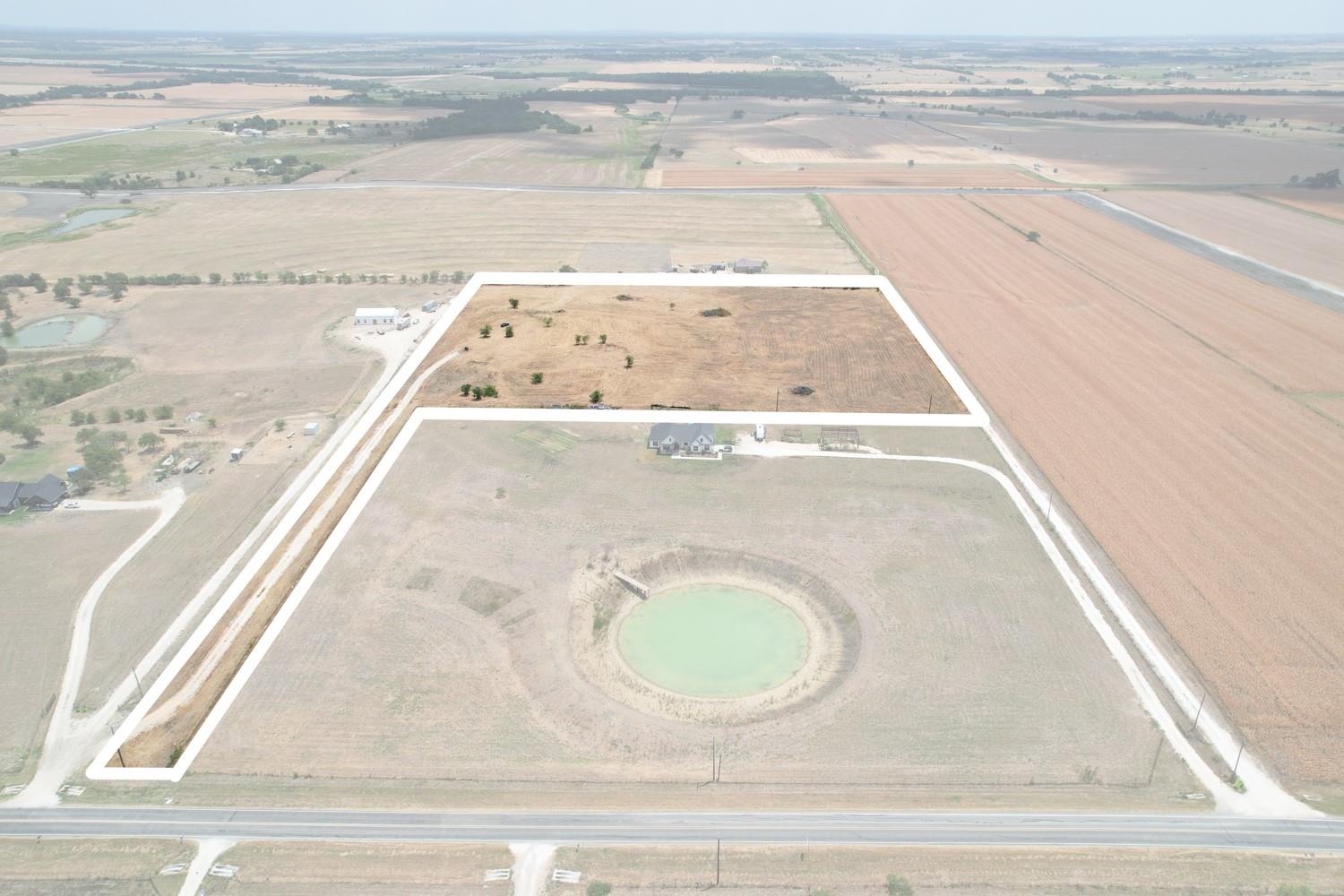 7250 FM 112, Thrall, TX 76578