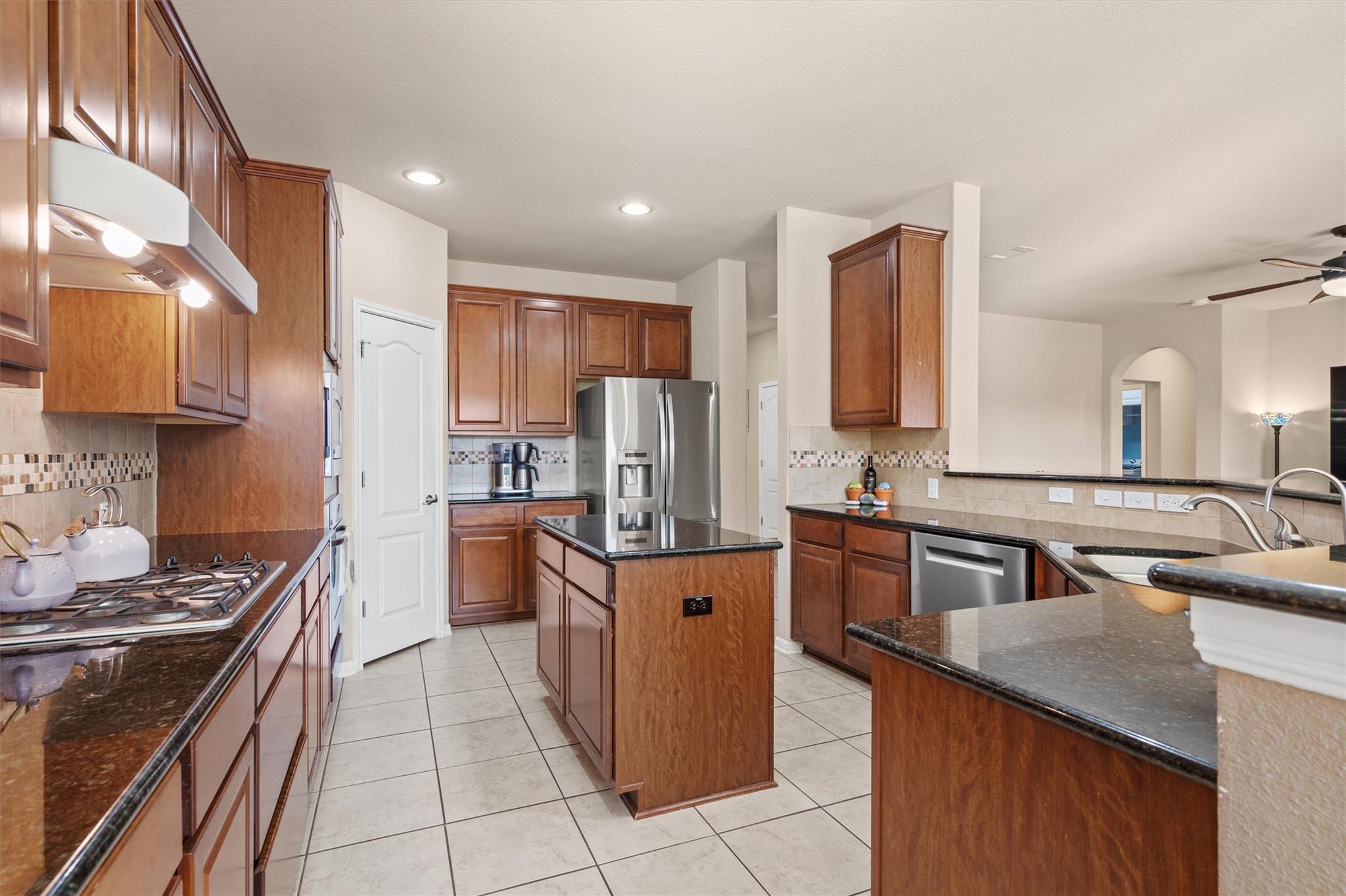 4531 Monterosa Ln, Round Rock, TX 78665