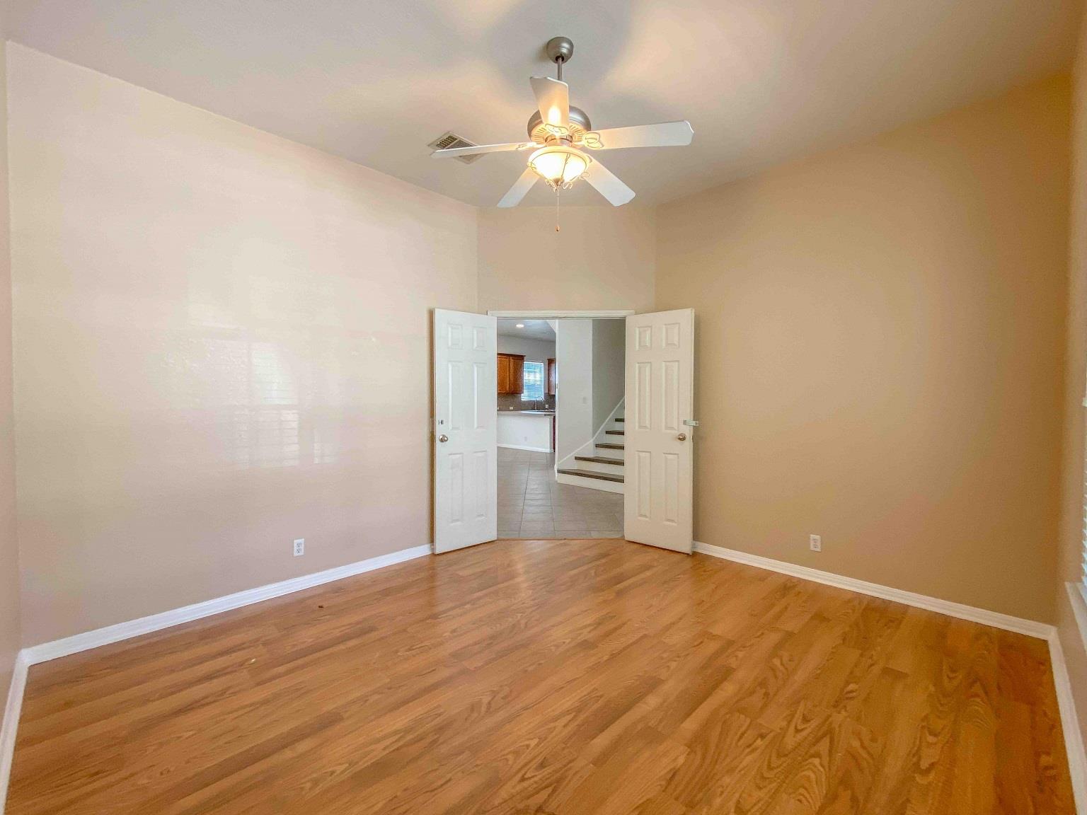 609 W 37th St, Austin, TX 78705