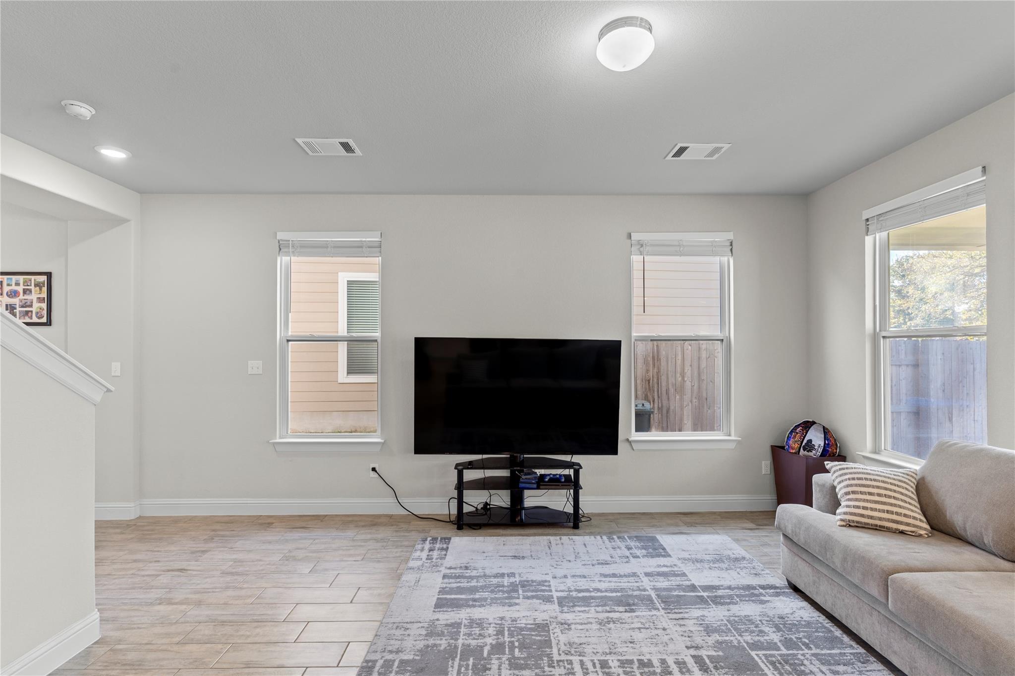 113 Stone Creek Dr, Georgetown, TX 78628