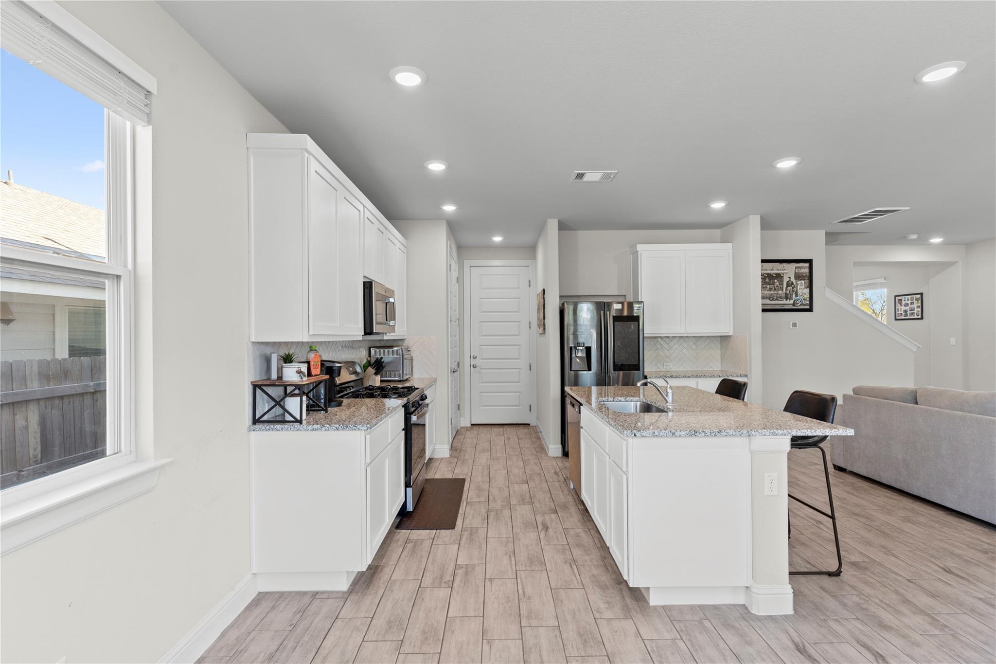 113 Stone Creek Dr, Georgetown, TX 78628