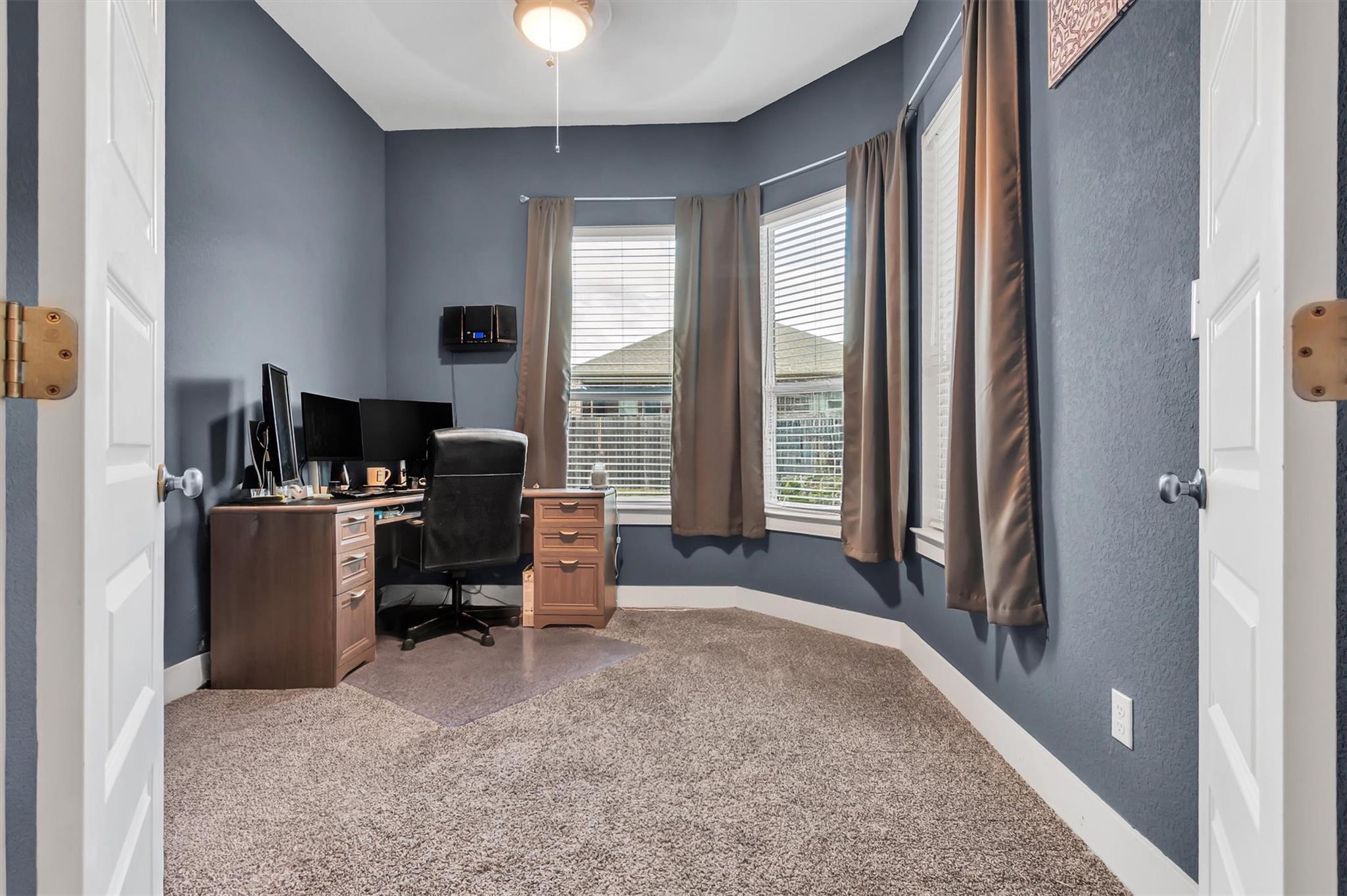 487 Gamble Dr, Buda, TX 78610