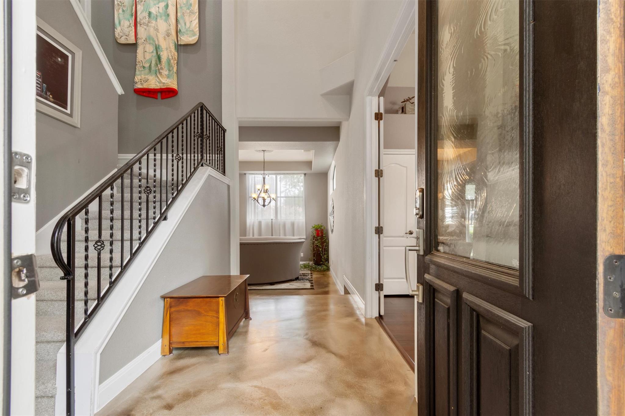 6 Monarch Oaks Ln, Austin, TX 78738