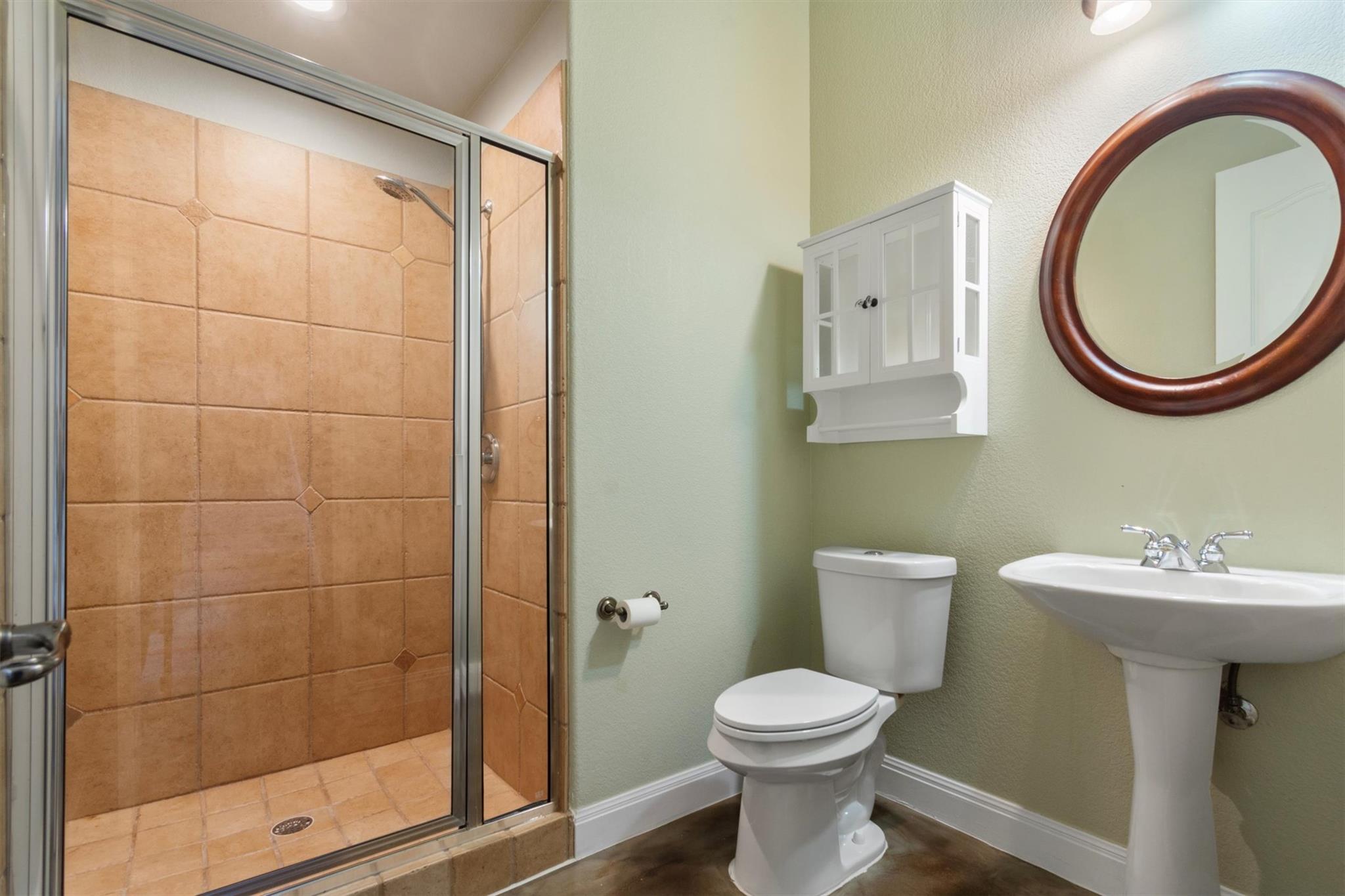 6 Monarch Oaks Ln, Austin, TX 78738