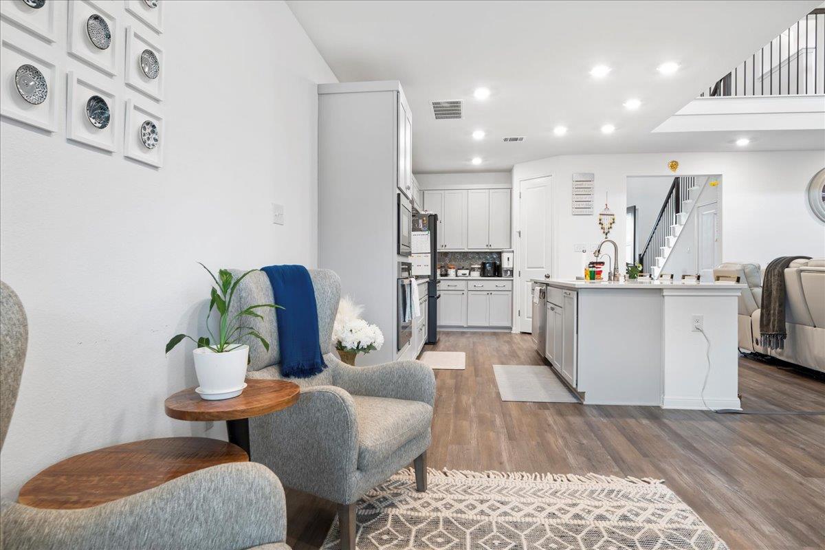 209 Terra Manor Trl, Georgetown, TX 78628