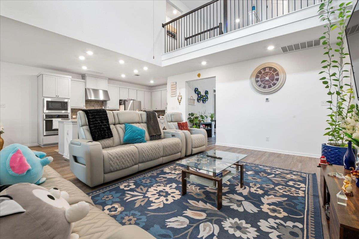 209 Terra Manor Trl, Georgetown, TX 78628