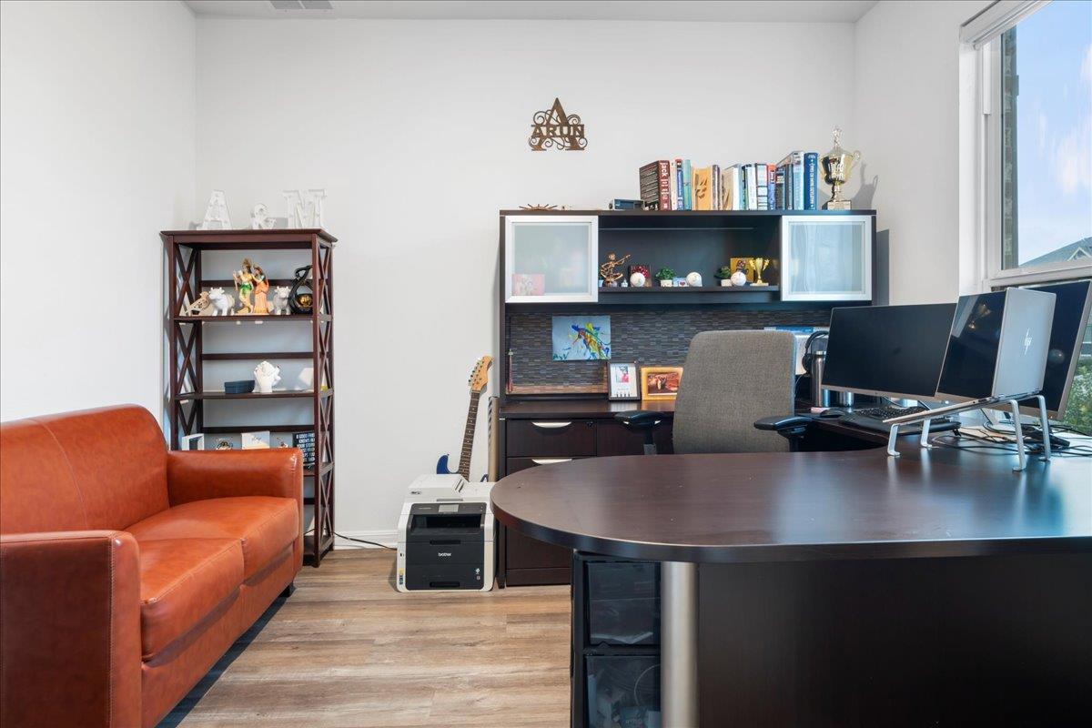 209 Terra Manor Trl, Georgetown, TX 78628