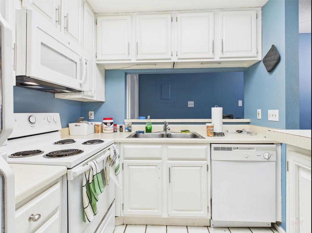 806 W 24th St # 126, Austin, TX 78705