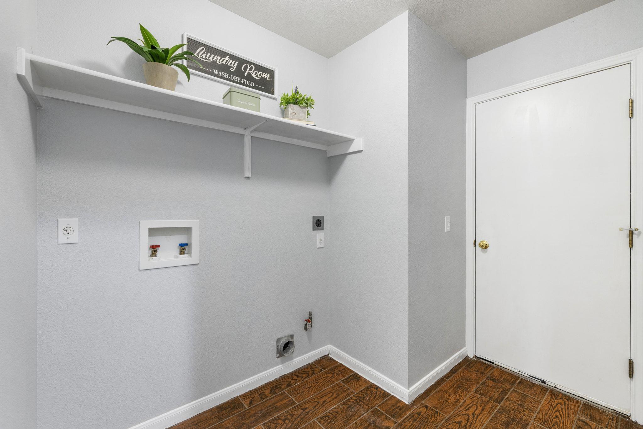 116 Cotton Creek Way, Hutto, TX 78634