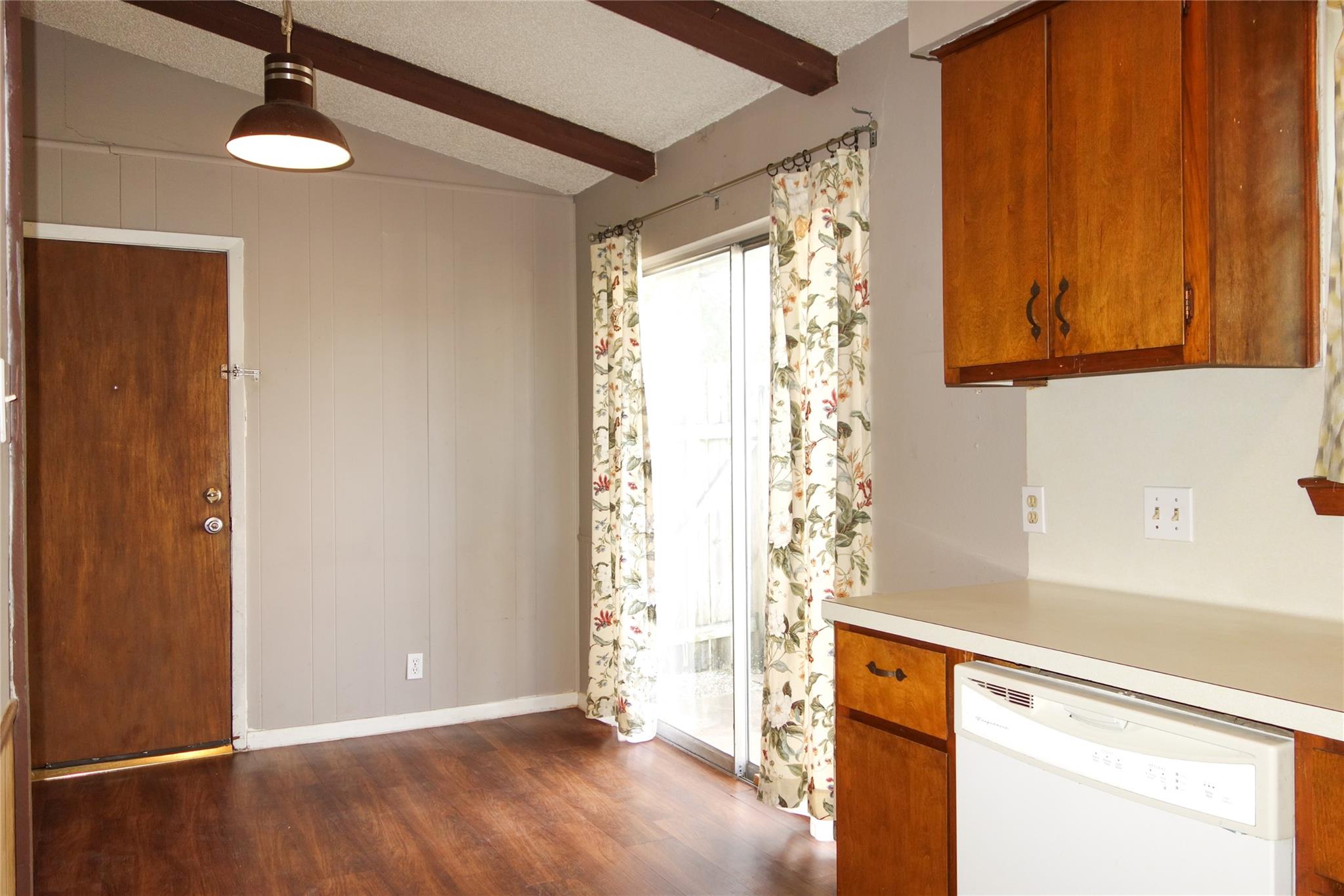 1416 Cardinal Hill Dr # B, Austin, TX 78758