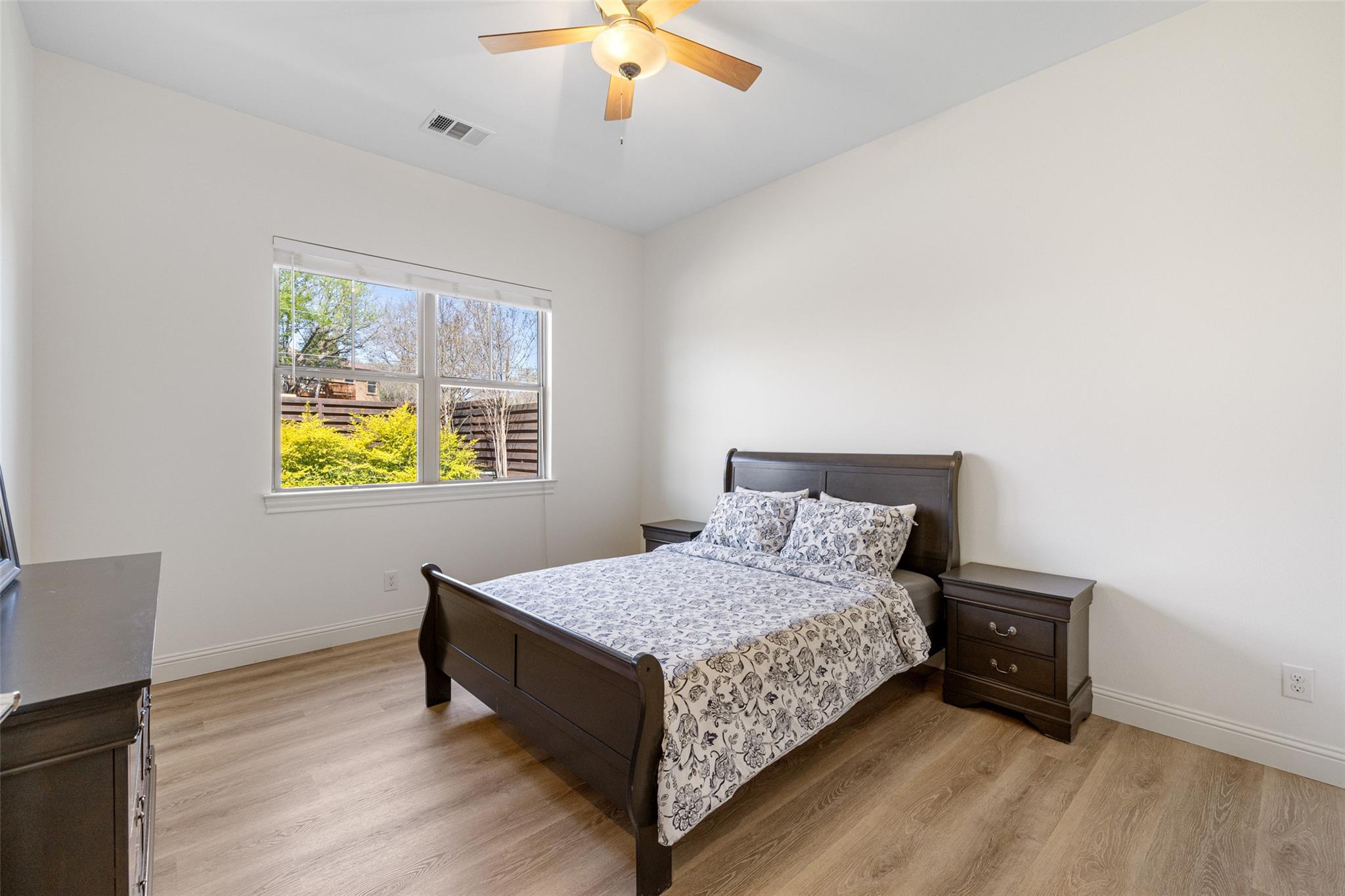 1017 S Quinlan Park Rd, Austin, TX 78732