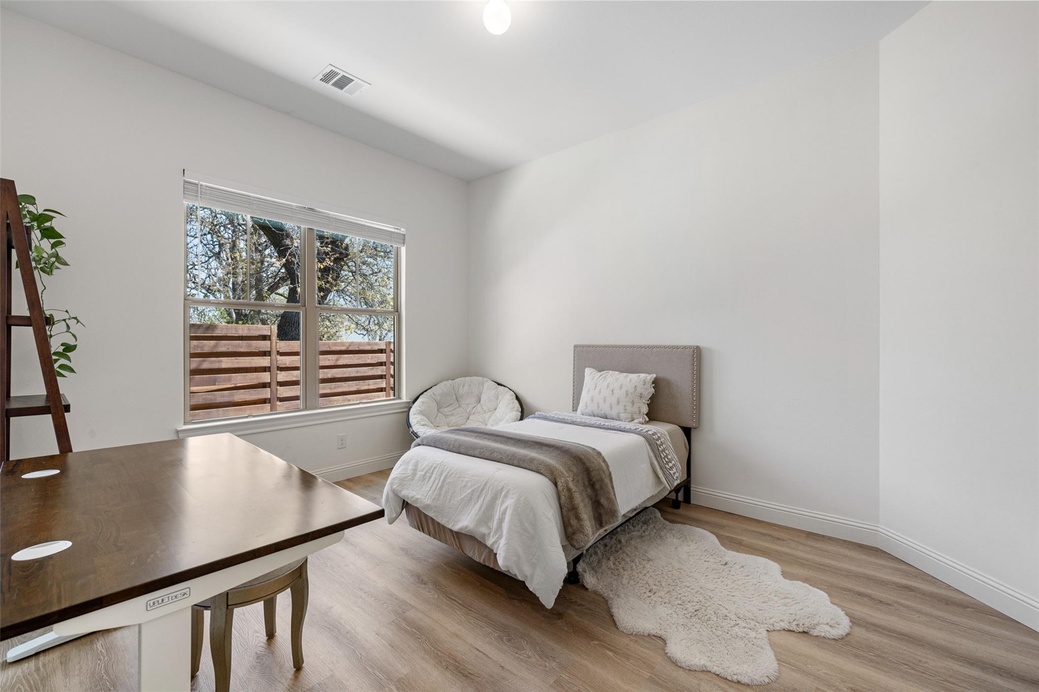 1017 S Quinlan Park Rd, Austin, TX 78732