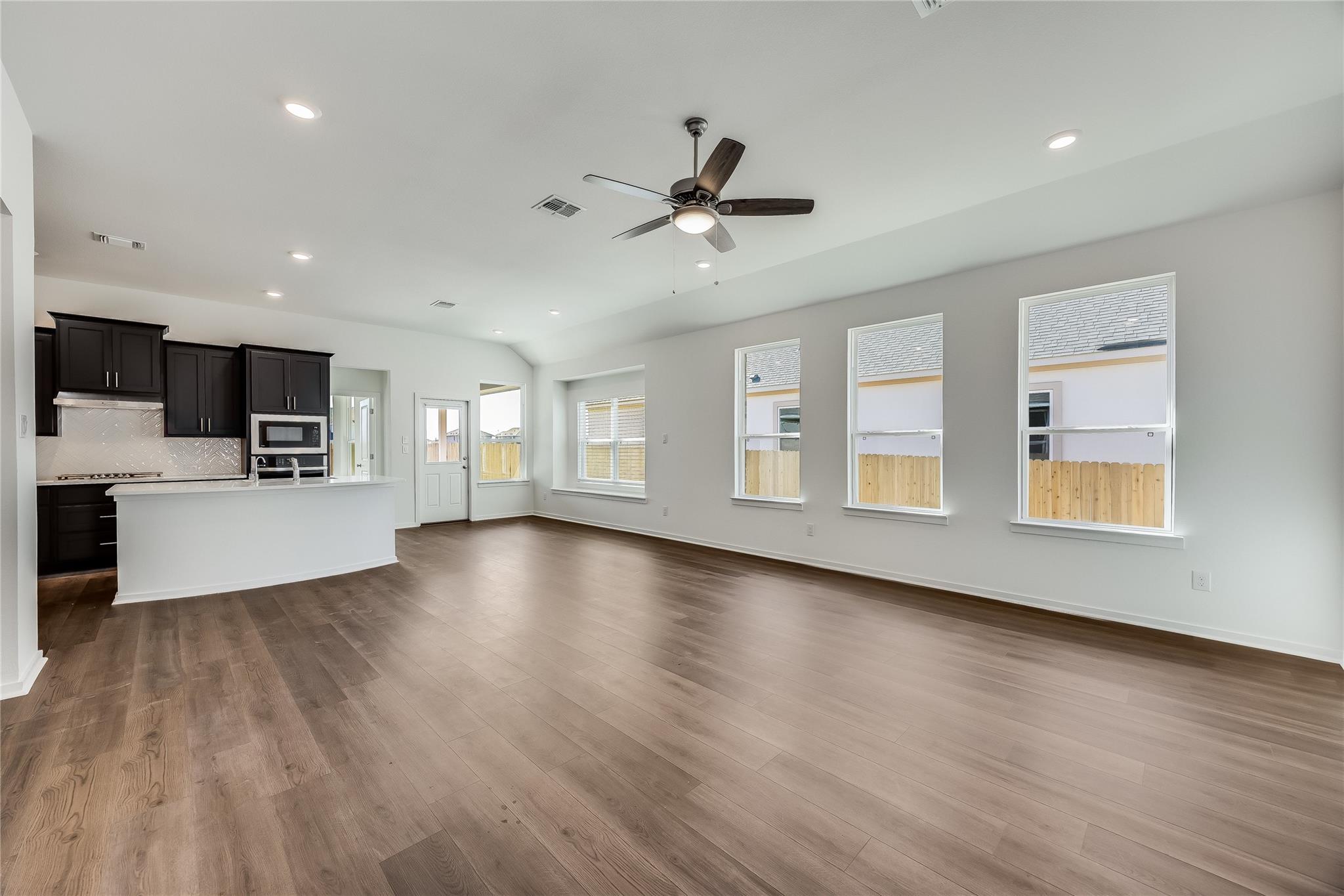 12513 Toucan Trl, Manor, TX 78653