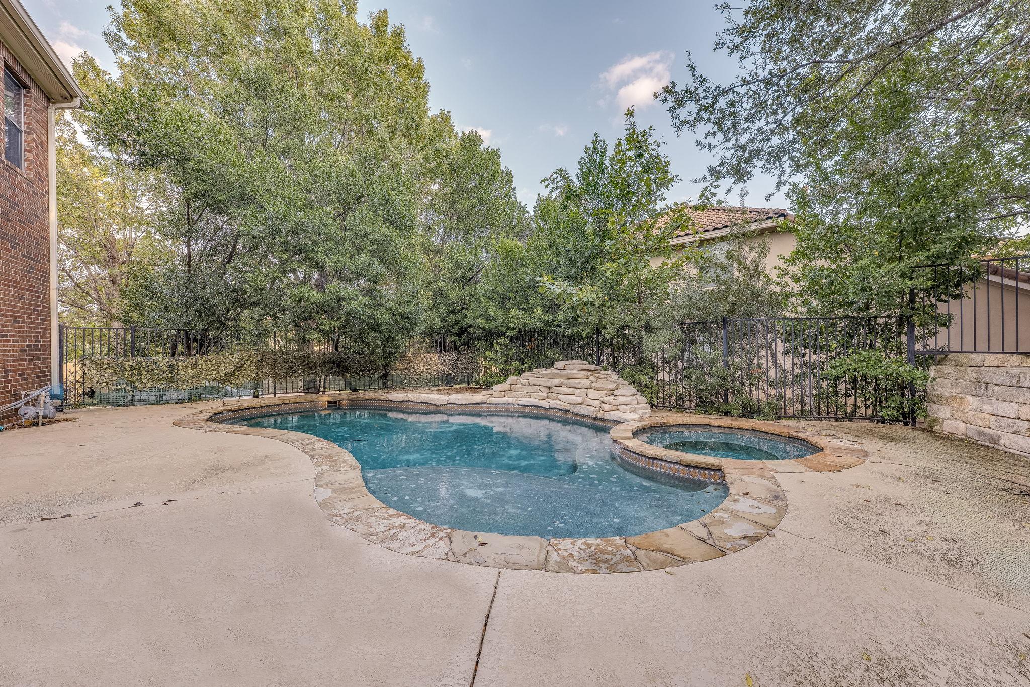 11629 Woodland Hills Trl, Austin, TX 78732