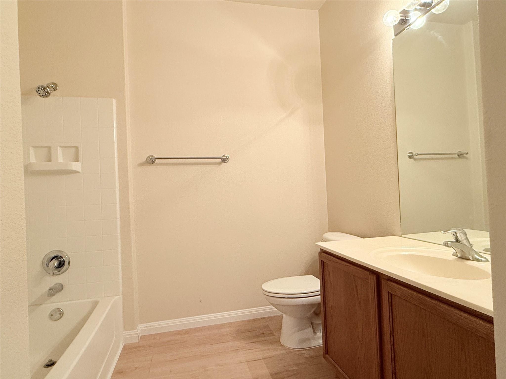 129 Essex Ln, Georgetown, TX 78633