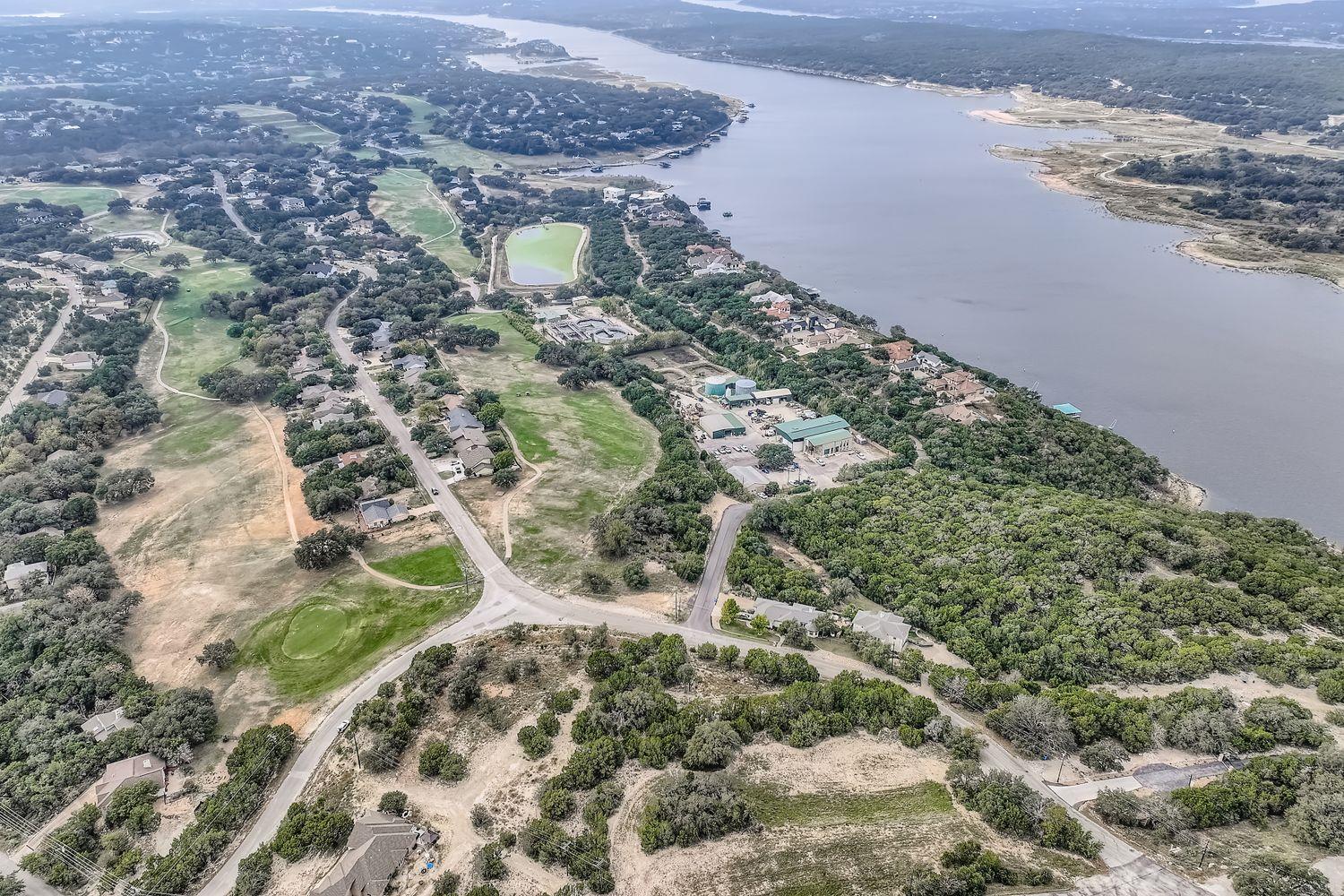 21009 Seminole Dr, Leander, TX 78645