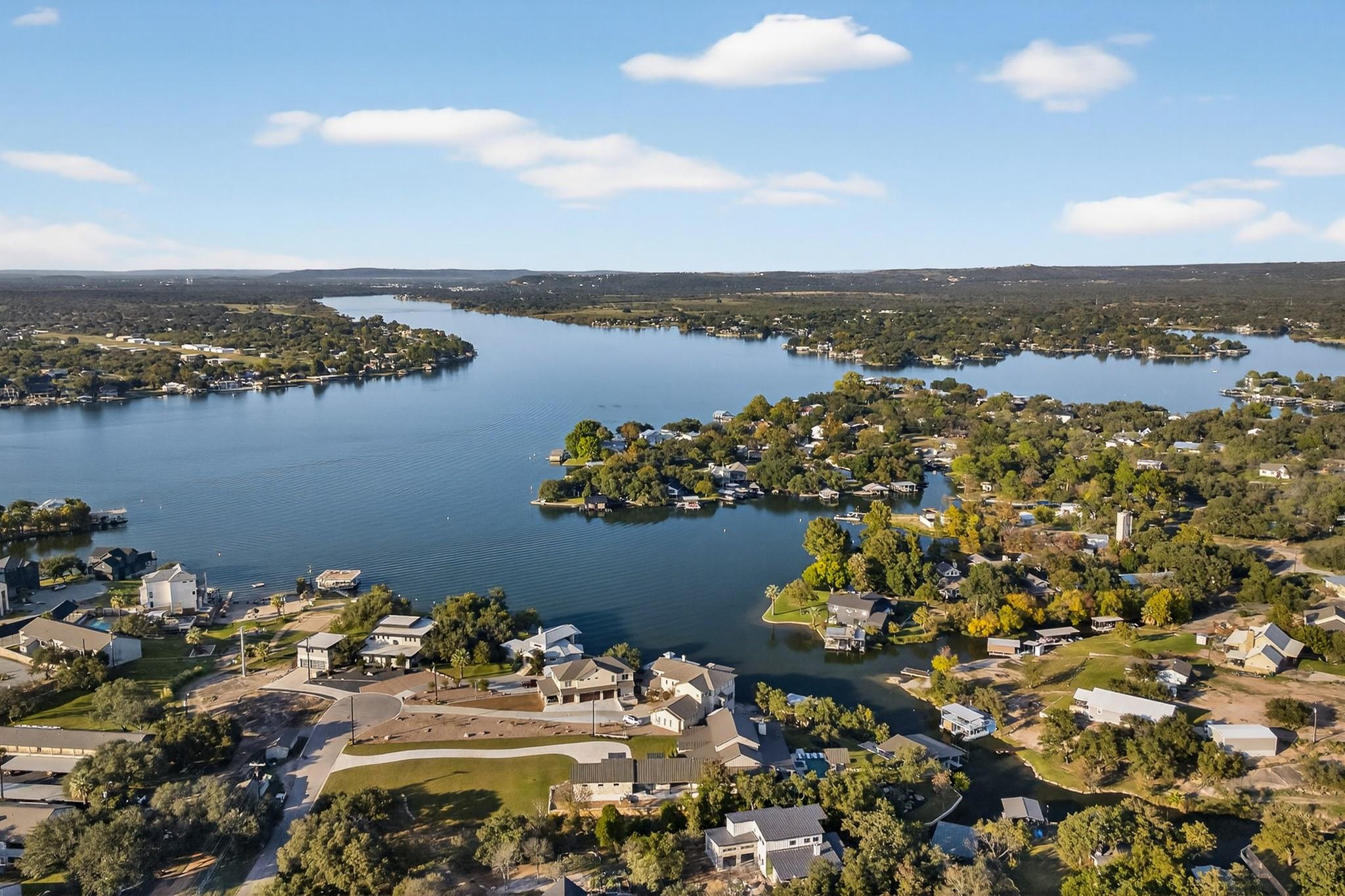 1011 Moss Downs, Granite Shoals, TX 78654