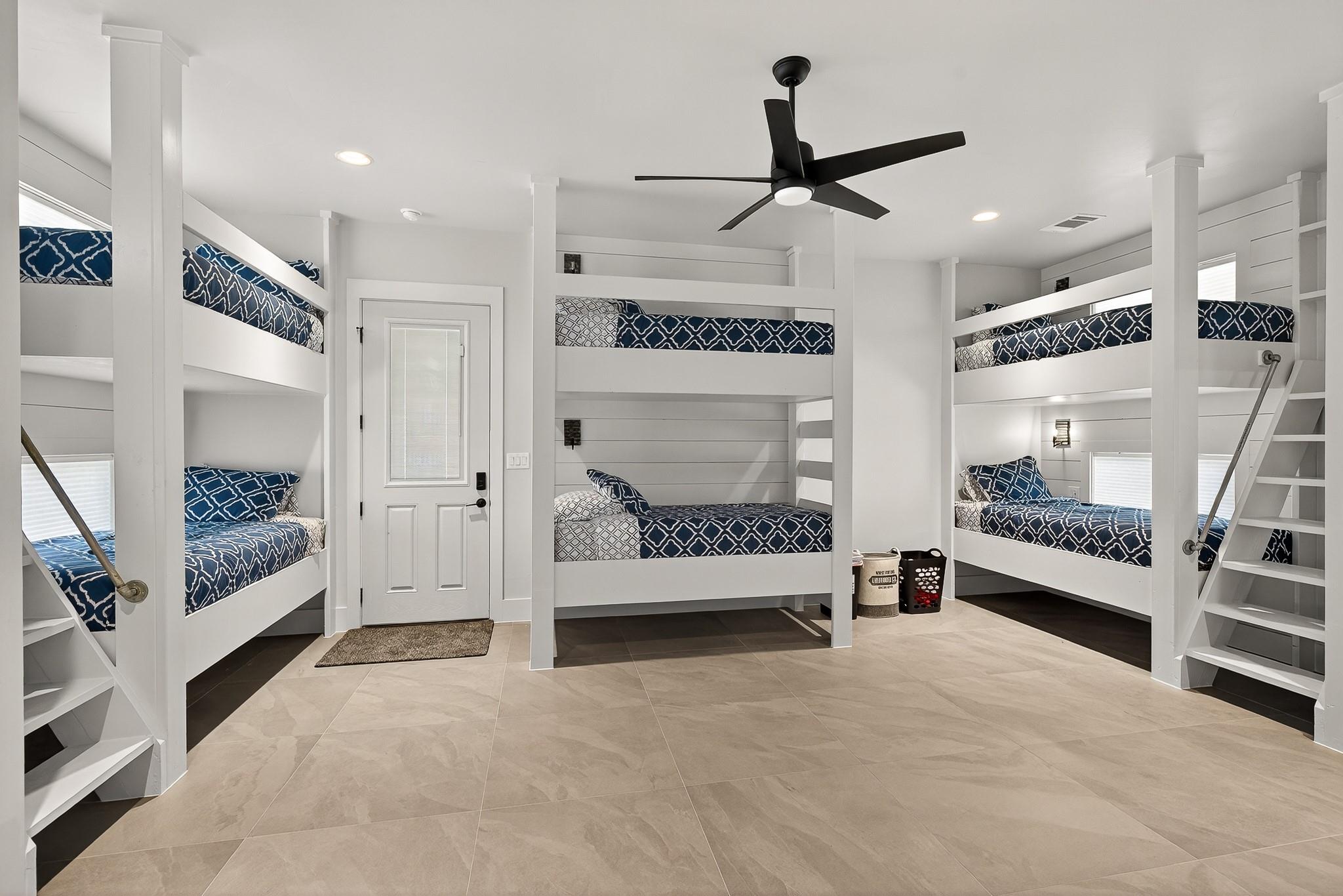 1011 Moss Downs, Granite Shoals, TX 78654