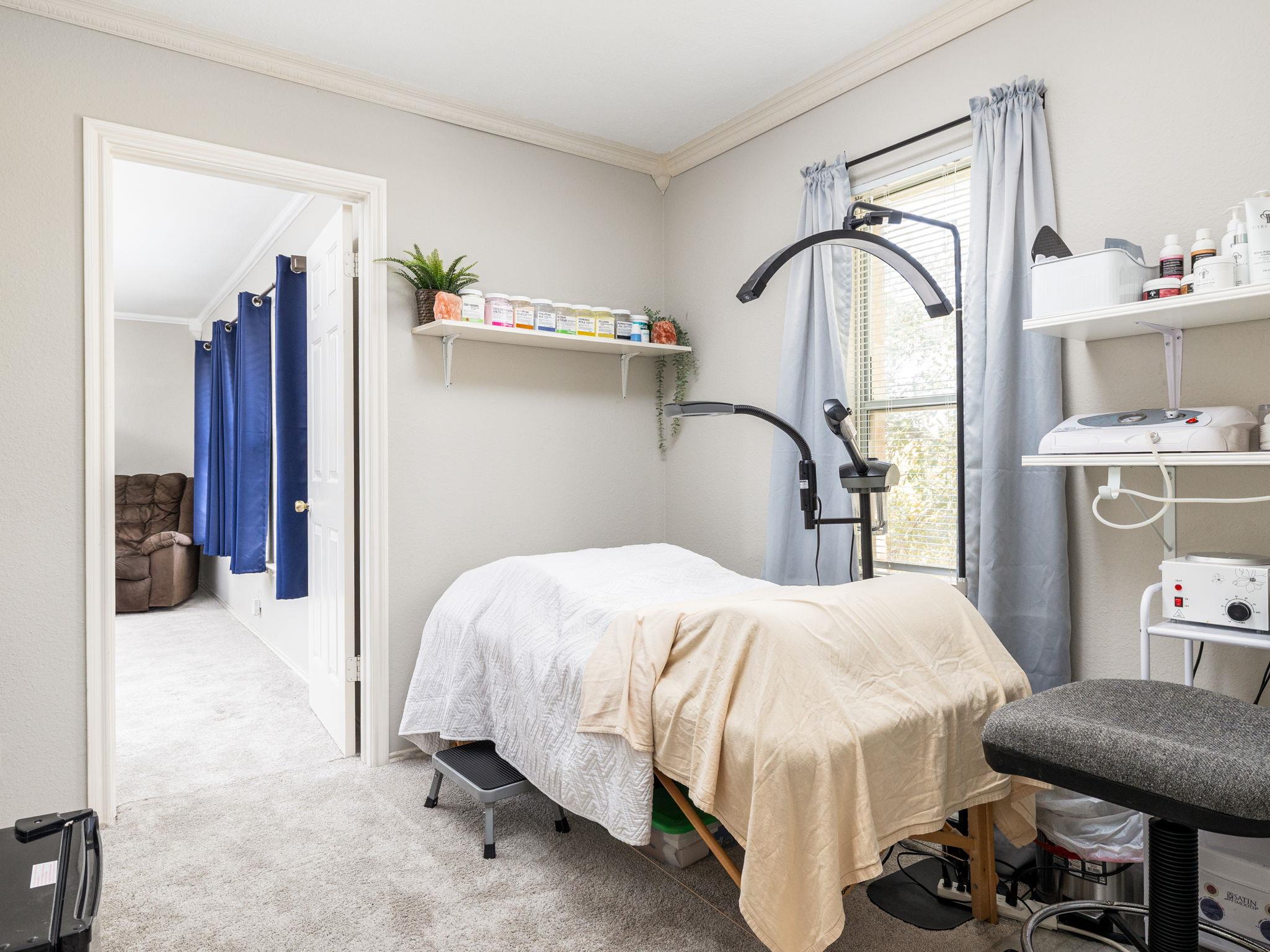 805 Betterman Dr, Pflugerville, TX 78660