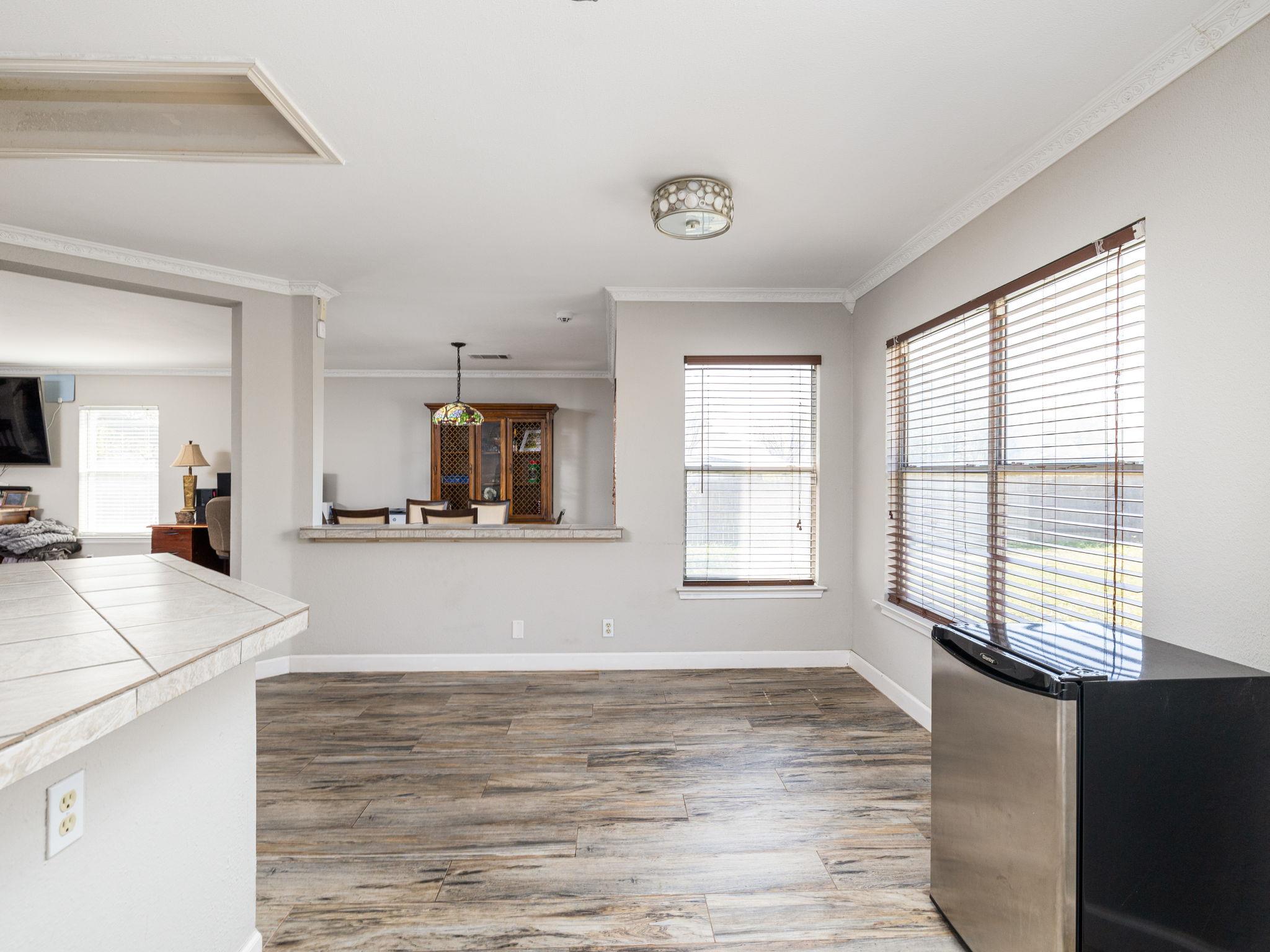 805 Betterman Dr, Pflugerville, TX 78660