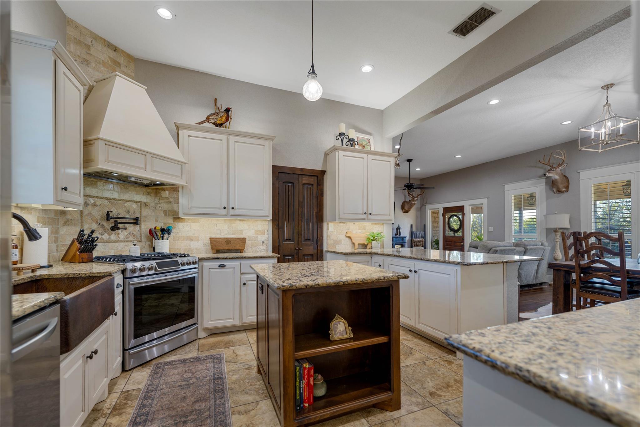 8323 E State Highway 29, Georgetown, TX 78626