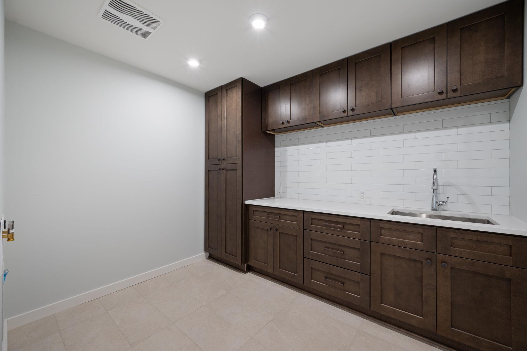 1412 Adam Ave, Burnet, TX 78611