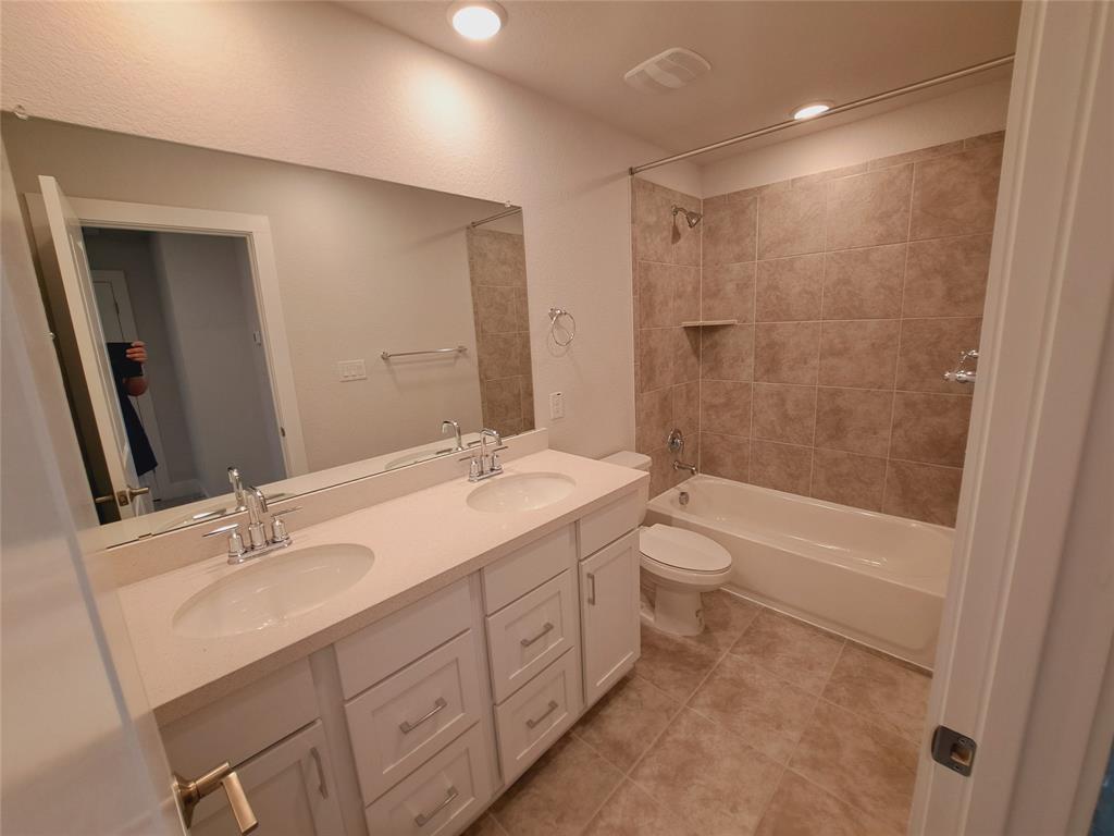 1720 Purple Martin Dr, Pflugerville, TX 78660