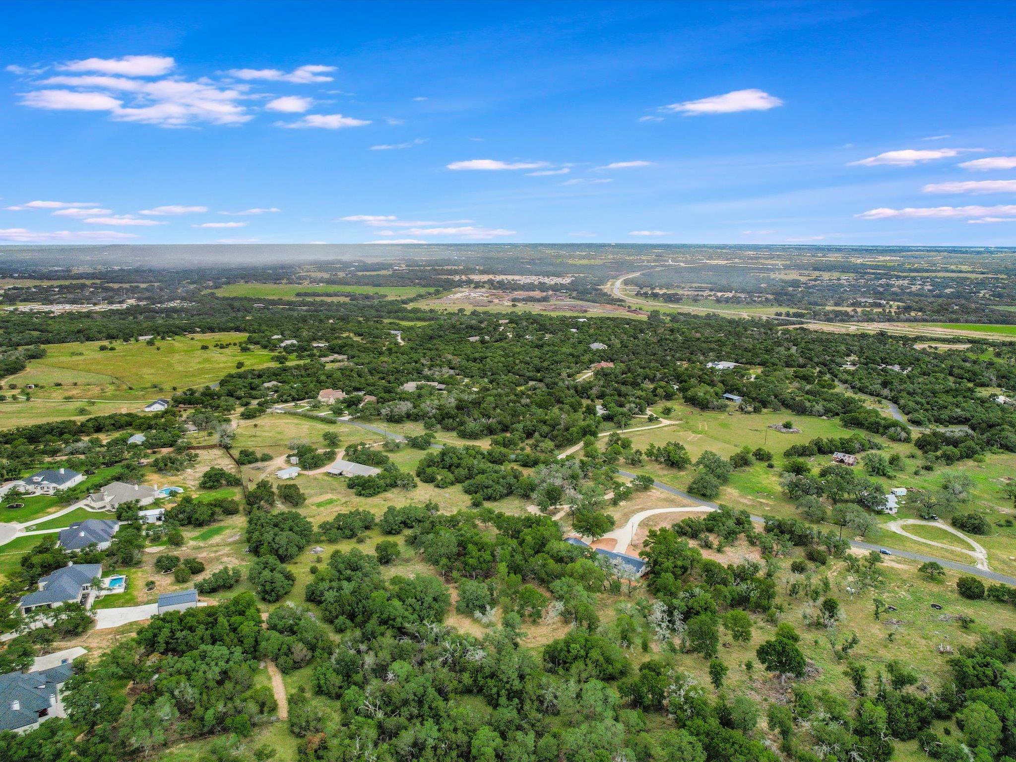 353 San Gabriel Oaks Dr, Liberty Hill, TX 78642